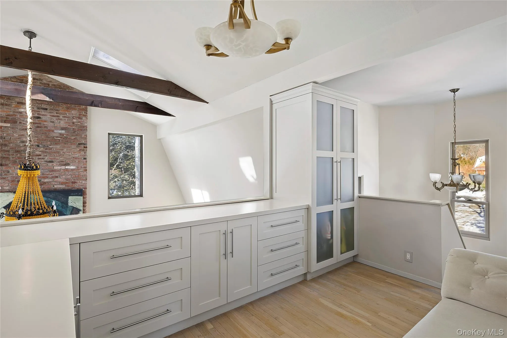 11 Sandown Court, East Hampton, NY, 3 Bedrooms Bedrooms, 6 Rooms Rooms,3 BathroomsBathrooms,Residential Lease,For Rent,Sandown,0,986769 11 Sandown Court, East Hampton, NY, 3 Bedrooms Bedrooms, 6 Rooms Rooms,3 BathroomsBathrooms,Residential Lease,For Rent,Sandown,0,986769