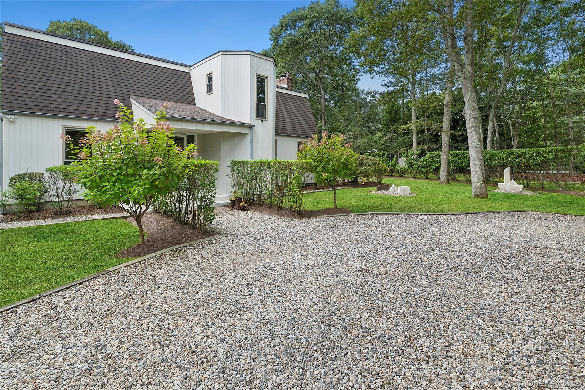 11 Sandown Court, East Hampton, NY, 3 Bedrooms Bedrooms, 6 Rooms Rooms,3 BathroomsBathrooms,Residential Lease,For Rent,Sandown,0,986769 11 Sandown Court, East Hampton, NY, 3 Bedrooms Bedrooms, 6 Rooms Rooms,3 BathroomsBathrooms,Residential Lease,For Rent,Sandown,0,986769