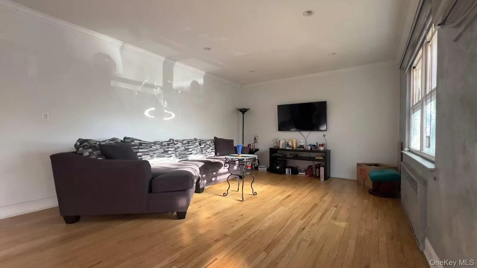 18215 58th Avenue, New York, NY, 2 Bedrooms Bedrooms, 4 Rooms Rooms,1 BathroomBathrooms,Residential,For Rent,58th,0,986773 18215 58th Avenue, New York, NY, 2 Bedrooms Bedrooms, 4 Rooms Rooms,1 BathroomBathrooms,Residential,For Rent,58th,0,986773