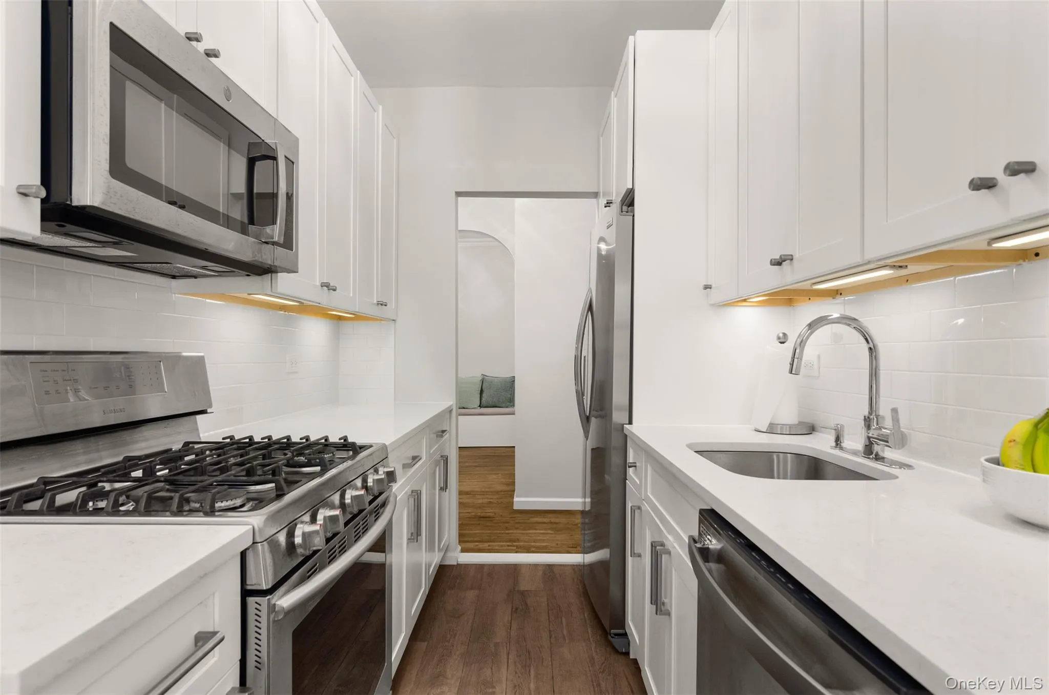 7101 Shore Road, New York, NY, 1 Bedroom Bedrooms, 4 Rooms Rooms,1 BathroomBathrooms,Residential,For Rent,Shore,0,986782 7101 Shore Road, New York, NY, 1 Bedroom Bedrooms, 4 Rooms Rooms,1 BathroomBathrooms,Residential,For Rent,Shore,0,986782