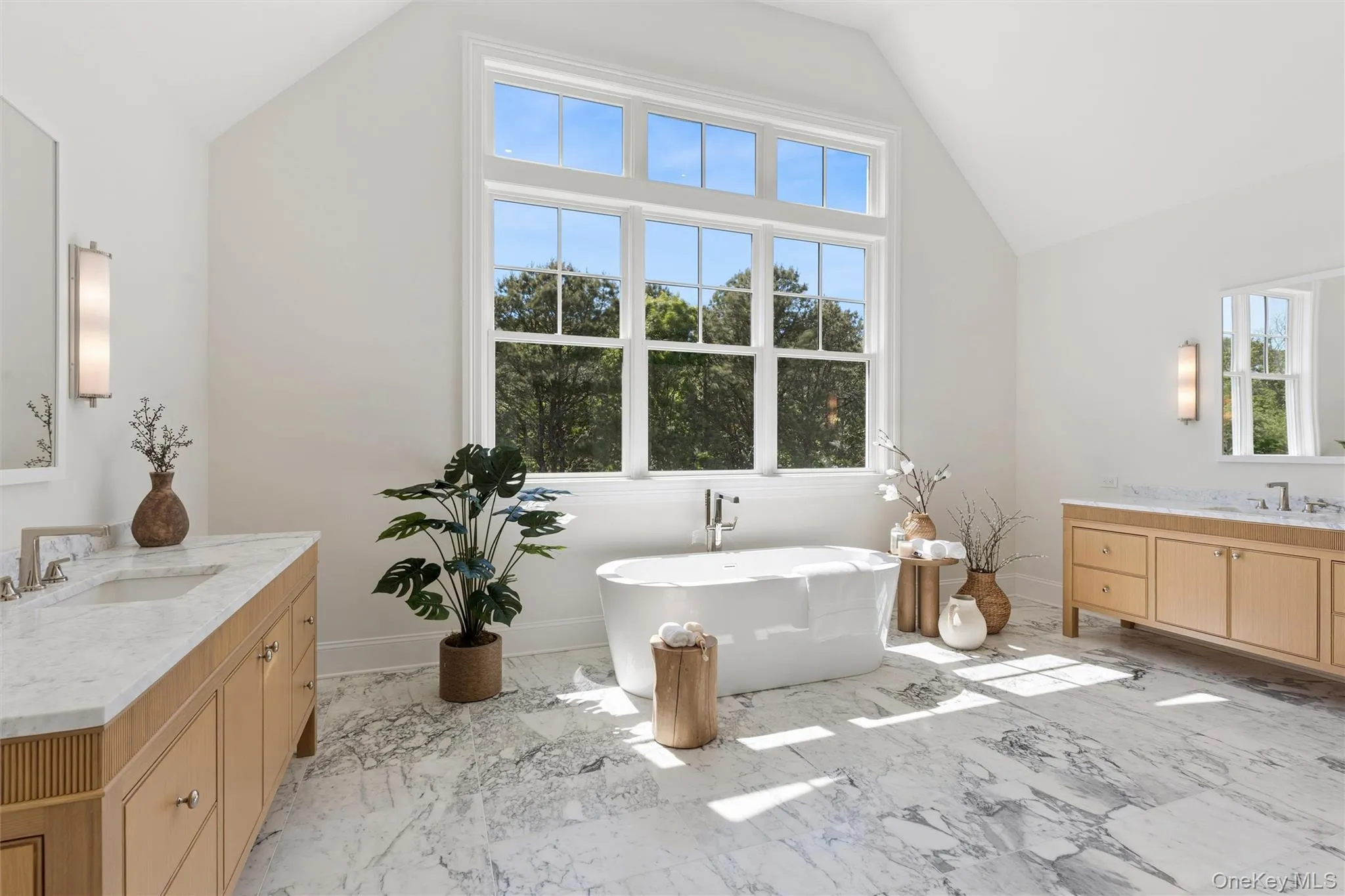 450 Seven Ponds Towd Road, Southampton, NY, 8 Bedrooms Bedrooms, 34 Rooms Rooms,10 BathroomsBathrooms,Residential,For Rent,Seven Ponds Towd,0,986783 450 Seven Ponds Towd Road, Southampton, NY, 8 Bedrooms Bedrooms, 34 Rooms Rooms,10 BathroomsBathrooms,Residential,For Rent,Seven Ponds Towd,0,986783