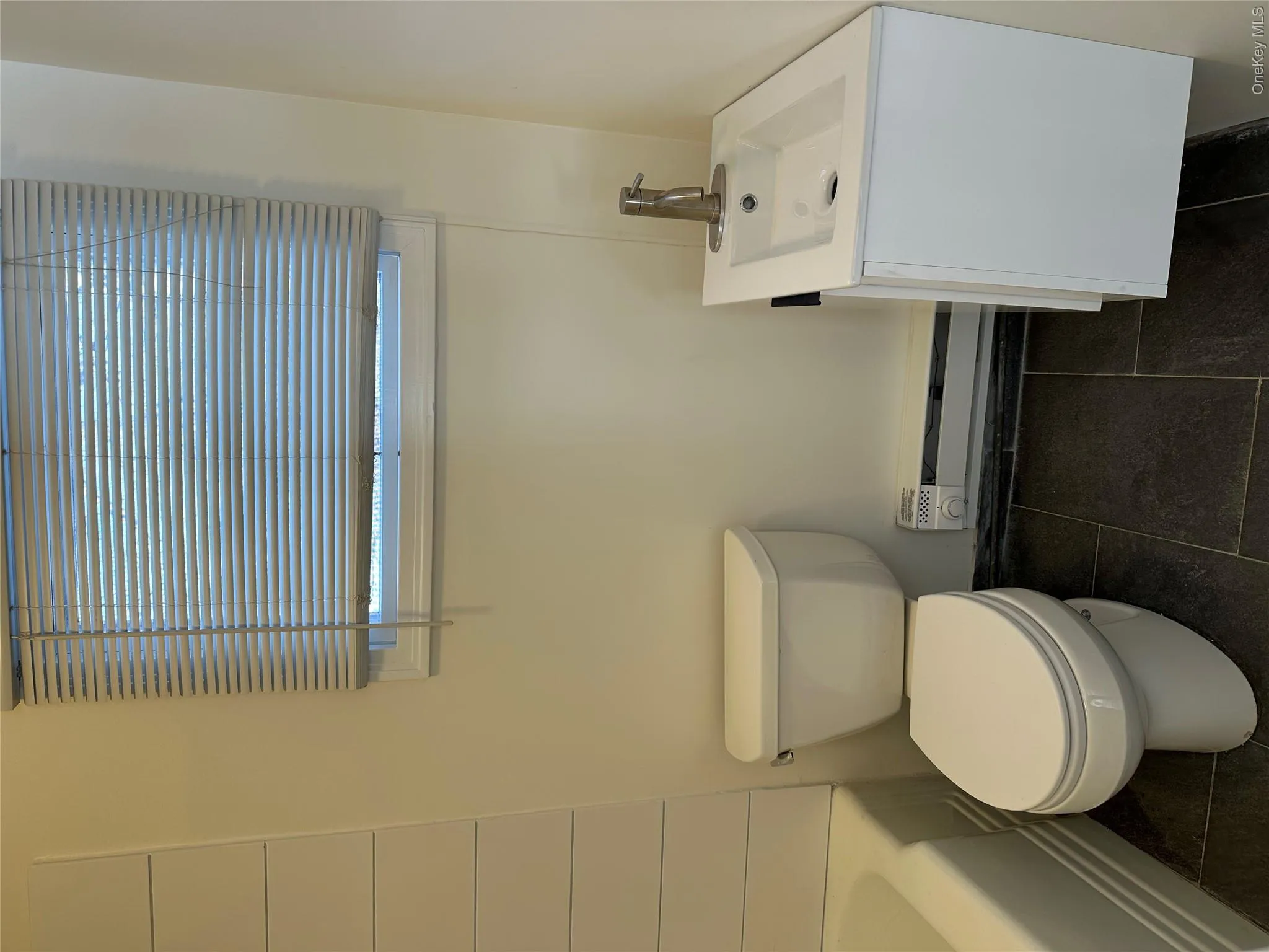 11 Upper Hillman Road, Warwick (town), NY, 2 Bedrooms Bedrooms, 5 Rooms Rooms,2 BathroomsBathrooms,Residential Lease,For Rent,Upper Hillman,0,986800 11 Upper Hillman Road, Warwick (town), NY, 2 Bedrooms Bedrooms, 5 Rooms Rooms,2 BathroomsBathrooms,Residential Lease,For Rent,Upper Hillman,0,986800