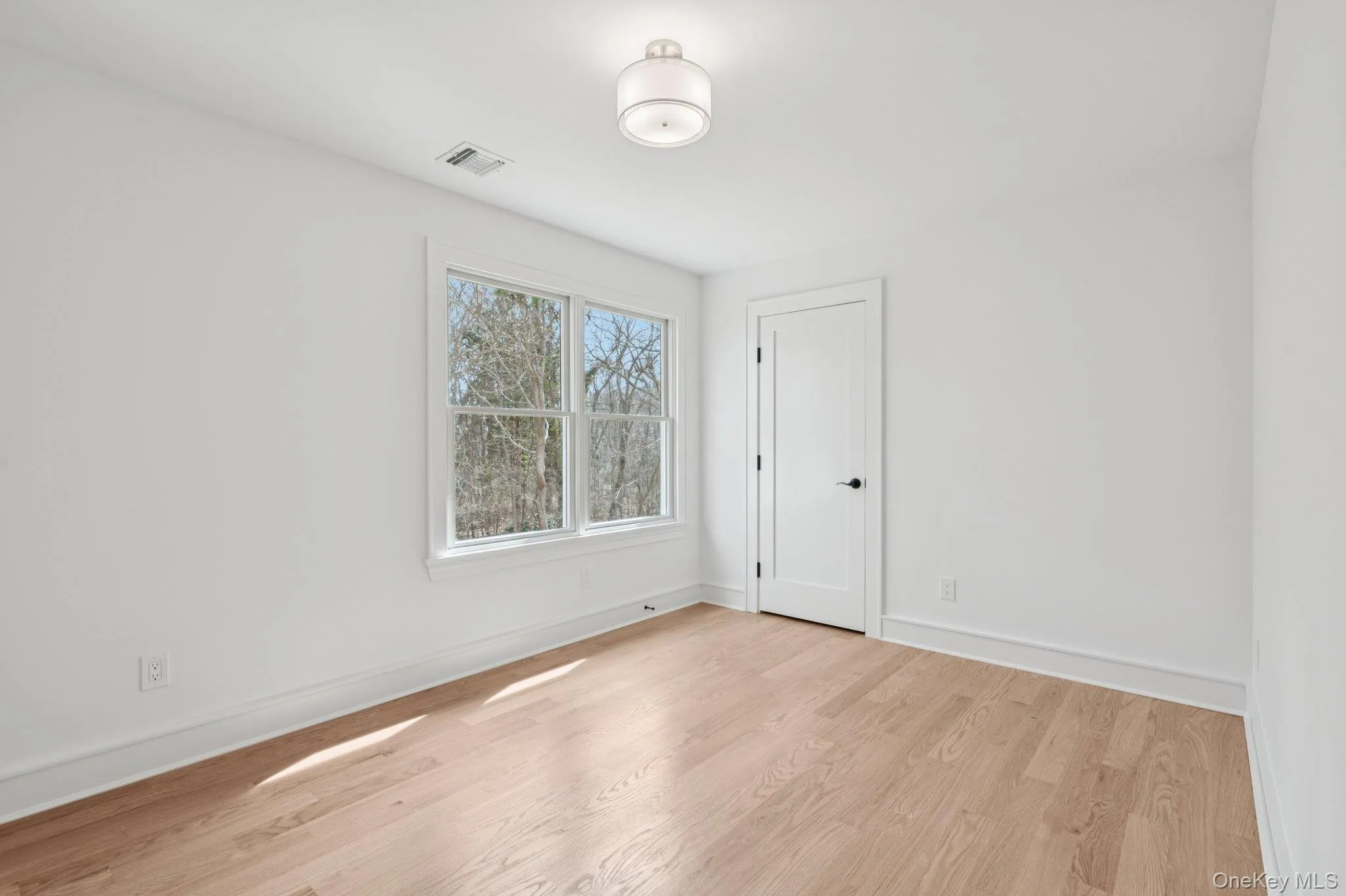 17 Cedar Lane, Brookhaven, NY, 4 Bedrooms Bedrooms, 11 Rooms Rooms,3 BathroomsBathrooms,Residential,For Rent,Cedar,0,986813 17 Cedar Lane, Brookhaven, NY, 4 Bedrooms Bedrooms, 11 Rooms Rooms,3 BathroomsBathrooms,Residential,For Rent,Cedar,0,986813