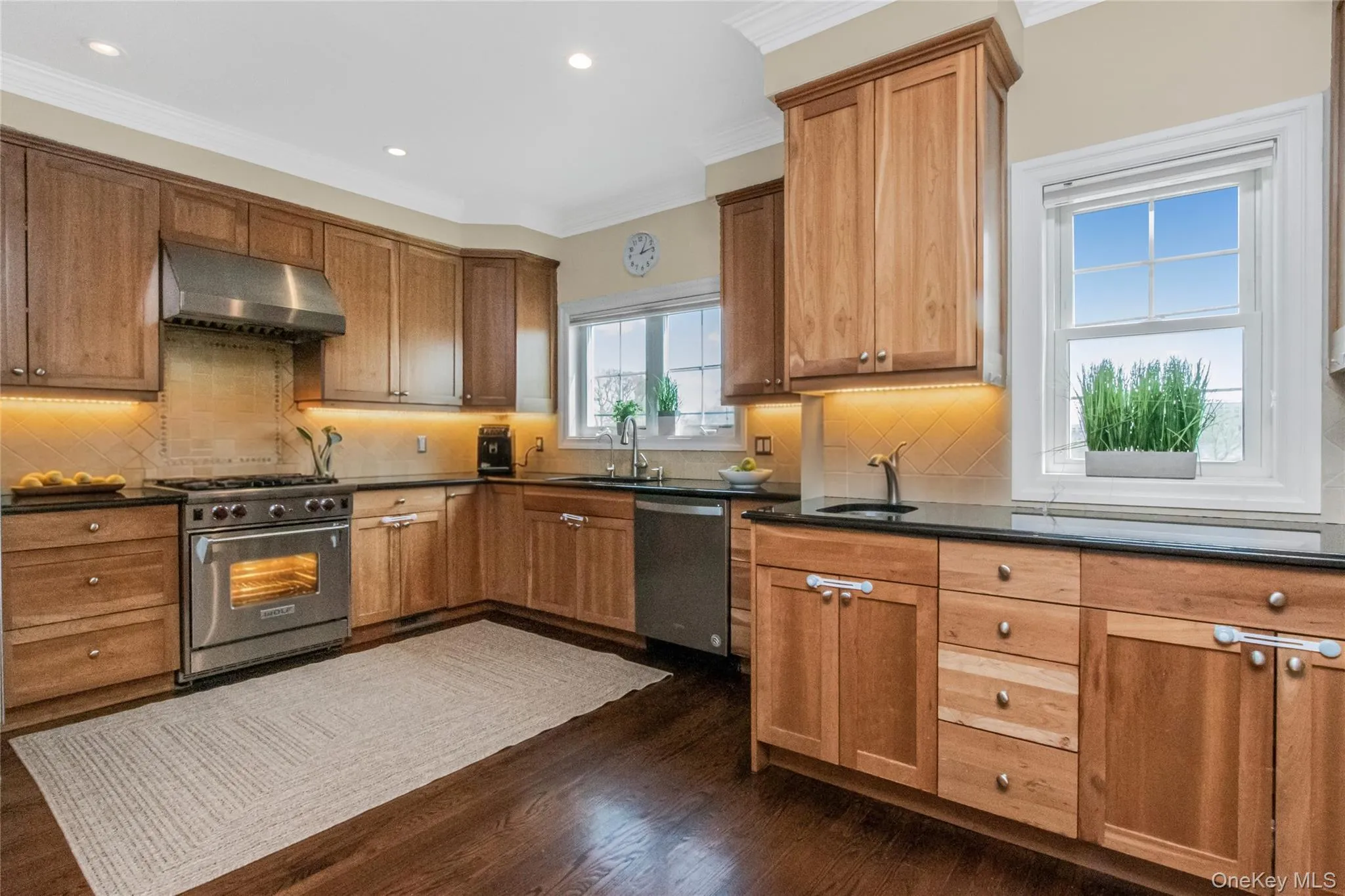 80 Old Boston Post Road, New Rochelle, NY, 3 Bedrooms Bedrooms, 6 Rooms Rooms,2 BathroomsBathrooms,Residential Sale,For Rent,Old Boston Post,0,986834 80 Old Boston Post Road, New Rochelle, NY, 3 Bedrooms Bedrooms, 6 Rooms Rooms,2 BathroomsBathrooms,Residential Sale,For Rent,Old Boston Post,0,986834
