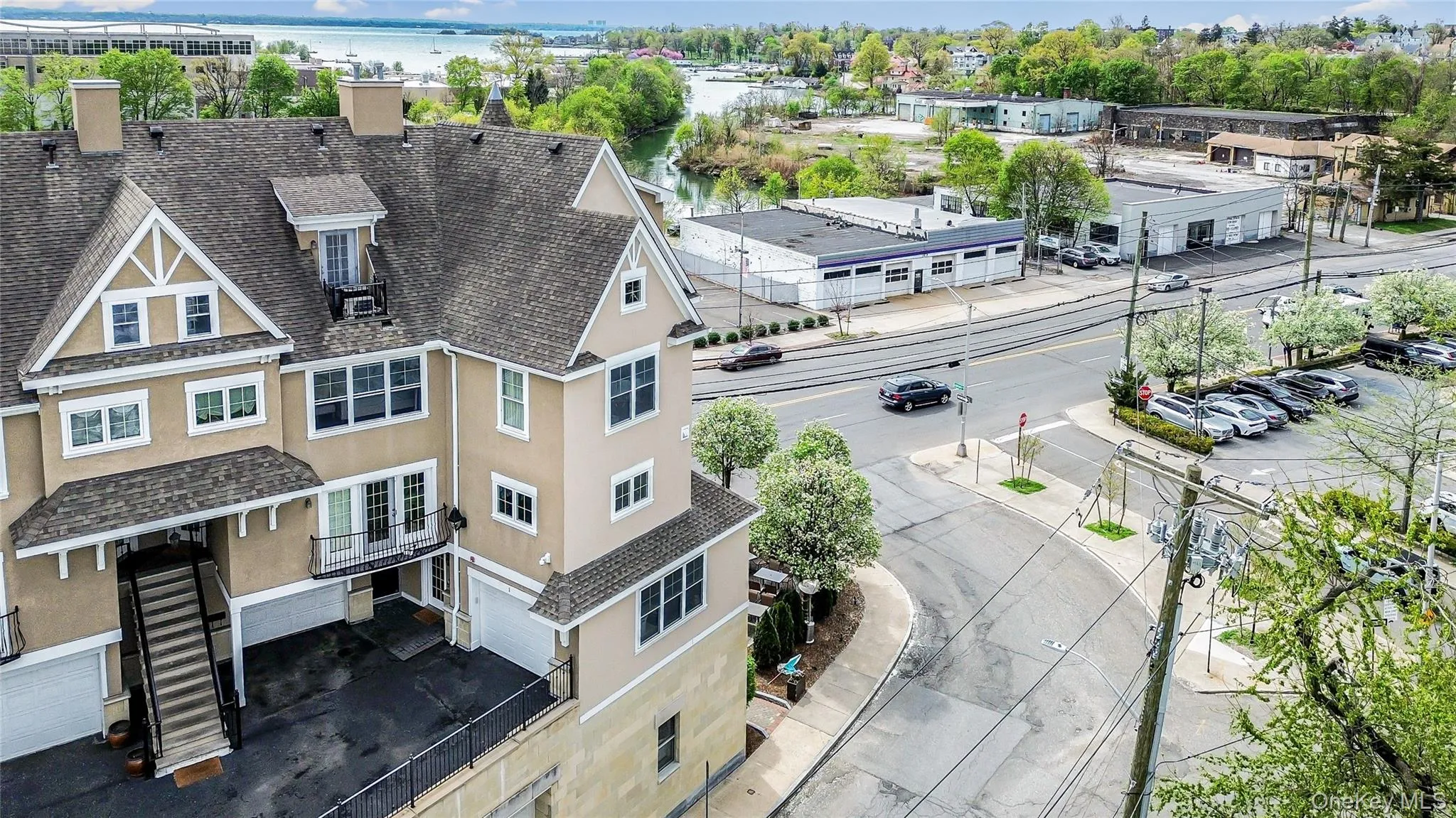 80 Old Boston Post Road, New Rochelle, NY, 3 Bedrooms Bedrooms, 6 Rooms Rooms,2 BathroomsBathrooms,Residential Sale,For Rent,Old Boston Post,0,986834 80 Old Boston Post Road, New Rochelle, NY, 3 Bedrooms Bedrooms, 6 Rooms Rooms,2 BathroomsBathrooms,Residential Sale,For Rent,Old Boston Post,0,986834