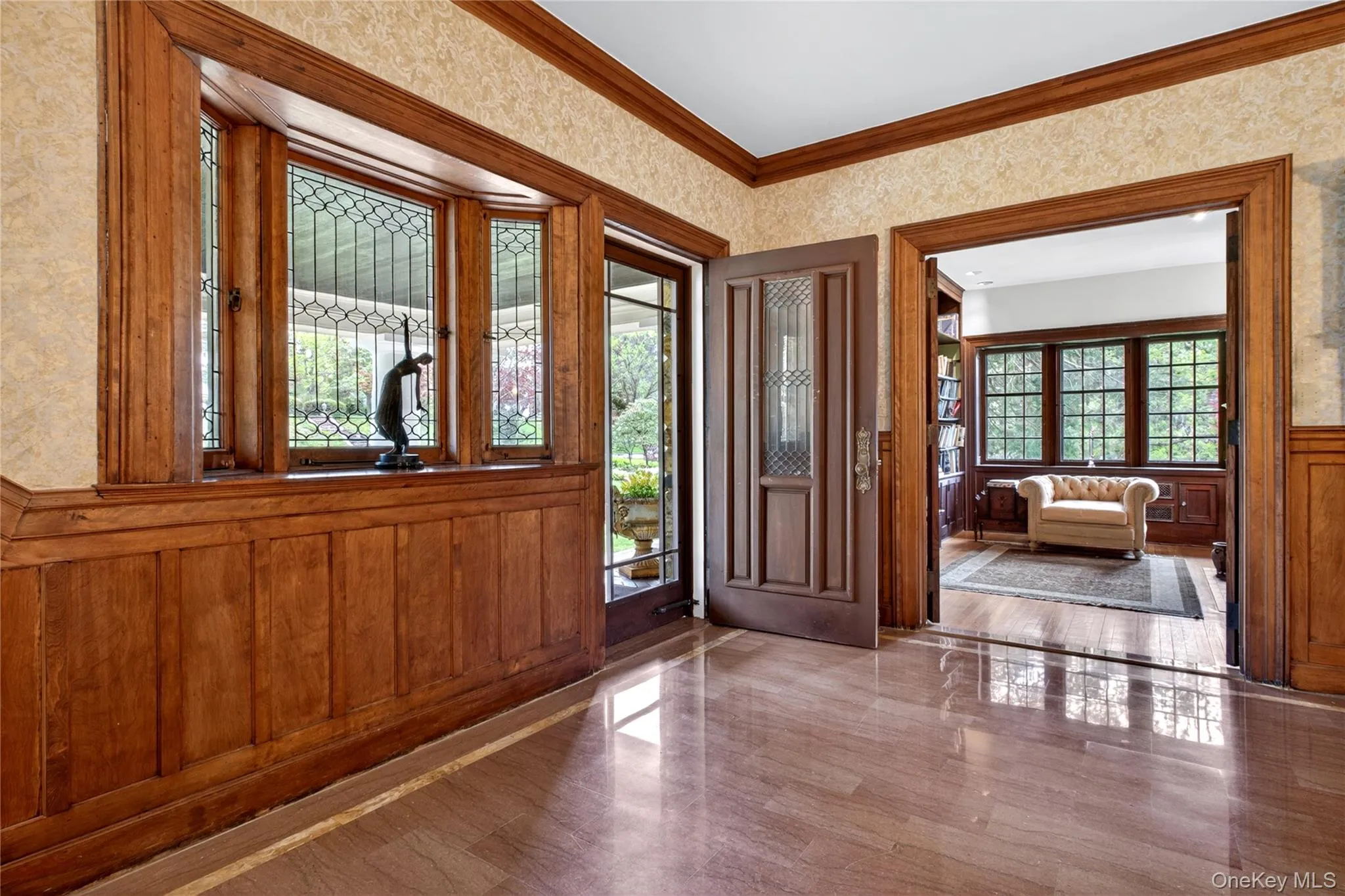 25 West Drive, North Hempstead, NY, 7 Bedrooms Bedrooms, 19 Rooms Rooms,4 BathroomsBathrooms,Residential,For Rent,West,0,986838 25 West Drive, North Hempstead, NY, 7 Bedrooms Bedrooms, 19 Rooms Rooms,4 BathroomsBathrooms,Residential,For Rent,West,0,986838