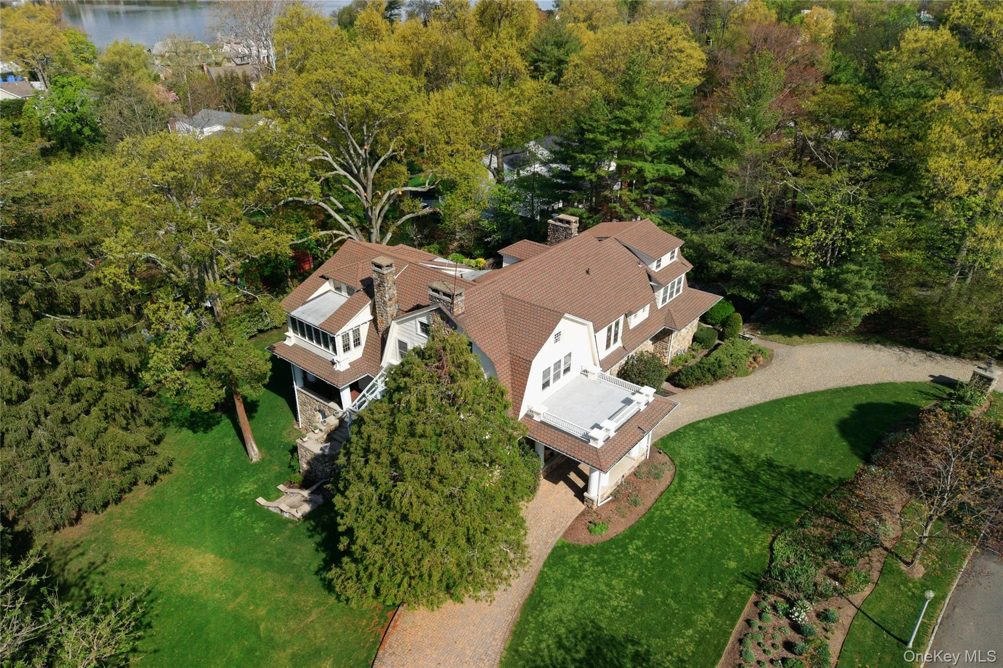 25 West Drive, North Hempstead, NY, 7 Bedrooms Bedrooms, 19 Rooms Rooms,4 BathroomsBathrooms,Residential,For Rent,West,0,986838 25 West Drive, North Hempstead, NY, 7 Bedrooms Bedrooms, 19 Rooms Rooms,4 BathroomsBathrooms,Residential,For Rent,West,0,986838
