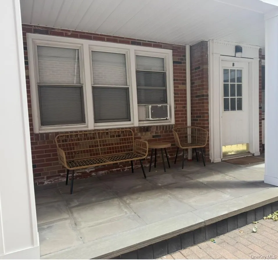 750 East Broadway, Long Beach, NY, 2 Rooms Rooms,1 BathroomBathrooms,Residential Lease,For Rent,East Broadway,0,986854 750 East Broadway, Long Beach, NY, 2 Rooms Rooms,1 BathroomBathrooms,Residential Lease,For Rent,East Broadway,0,986854