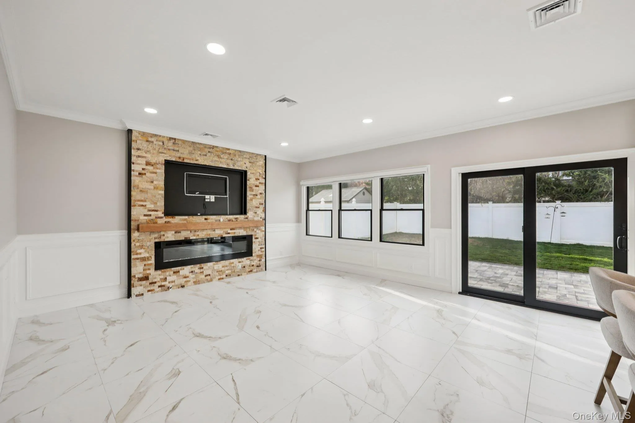 129 Tardy Lane, Hempstead, NY, 5 Bedrooms Bedrooms, 9 Rooms Rooms,4 BathroomsBathrooms,Residential,For Rent,Tardy,0,986857 129 Tardy Lane, Hempstead, NY, 5 Bedrooms Bedrooms, 9 Rooms Rooms,4 BathroomsBathrooms,Residential,For Rent,Tardy,0,986857