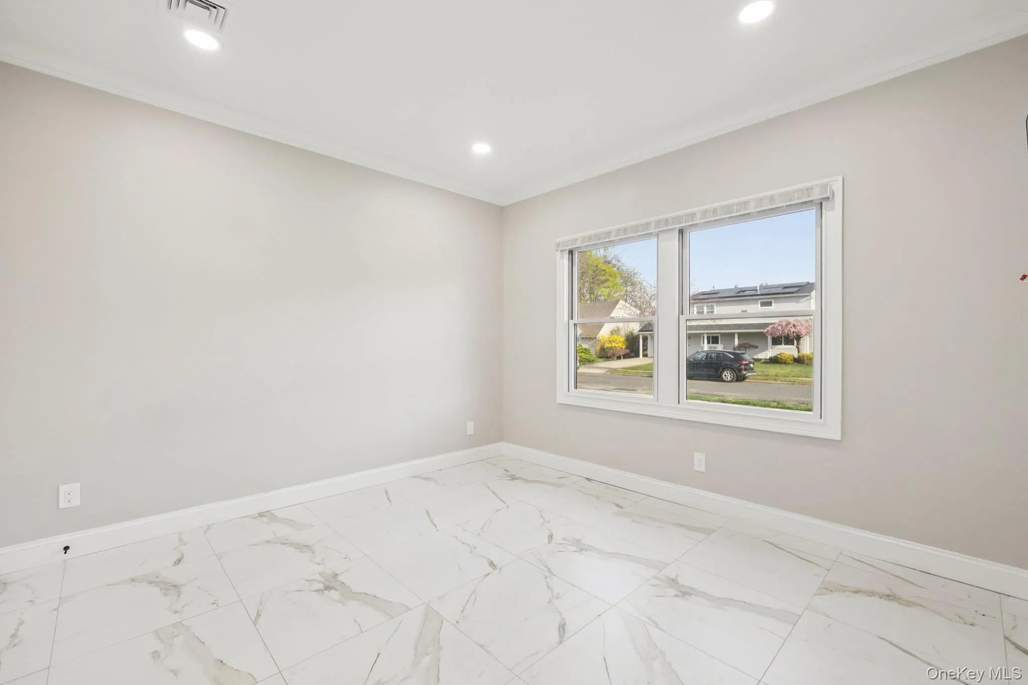 129 Tardy Lane, Hempstead, NY, 5 Bedrooms Bedrooms, 9 Rooms Rooms,4 BathroomsBathrooms,Residential,For Rent,Tardy,0,986857 129 Tardy Lane, Hempstead, NY, 5 Bedrooms Bedrooms, 9 Rooms Rooms,4 BathroomsBathrooms,Residential,For Rent,Tardy,0,986857