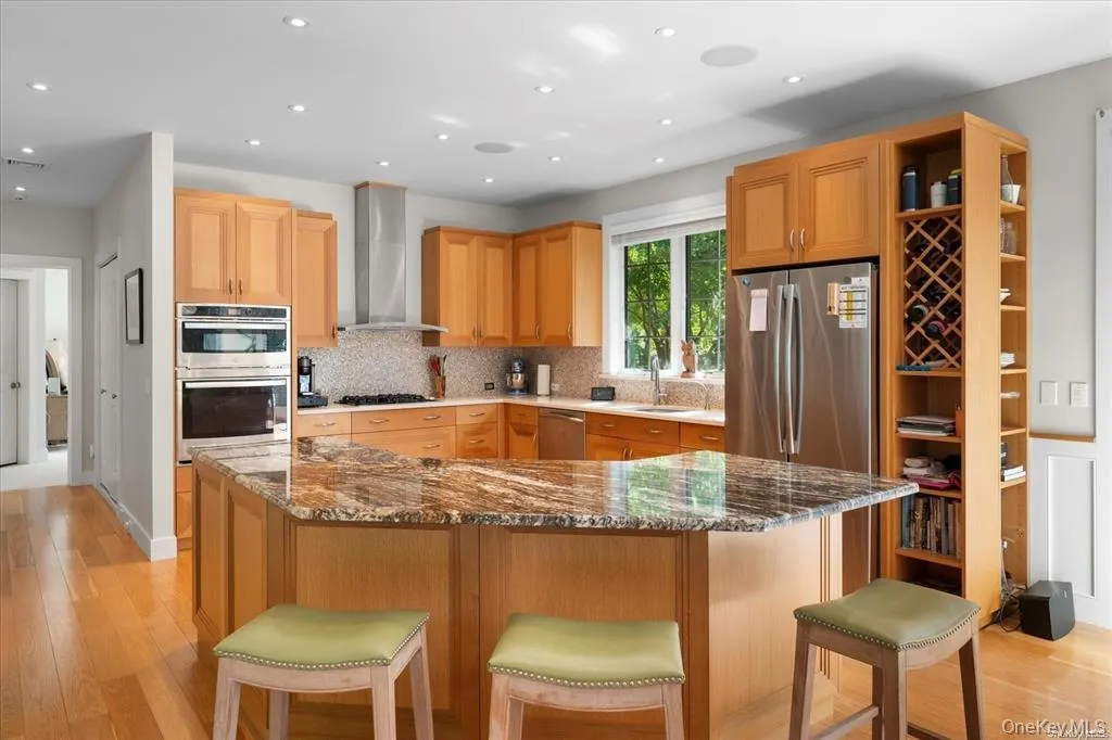 48 Jessup Avenue, Southampton, NY, 3 Bedrooms Bedrooms, 8 Rooms Rooms,3 BathroomsBathrooms,Residential Lease,For Rent,Jessup,0,986861 48 Jessup Avenue, Southampton, NY, 3 Bedrooms Bedrooms, 8 Rooms Rooms,3 BathroomsBathrooms,Residential Lease,For Rent,Jessup,0,986861