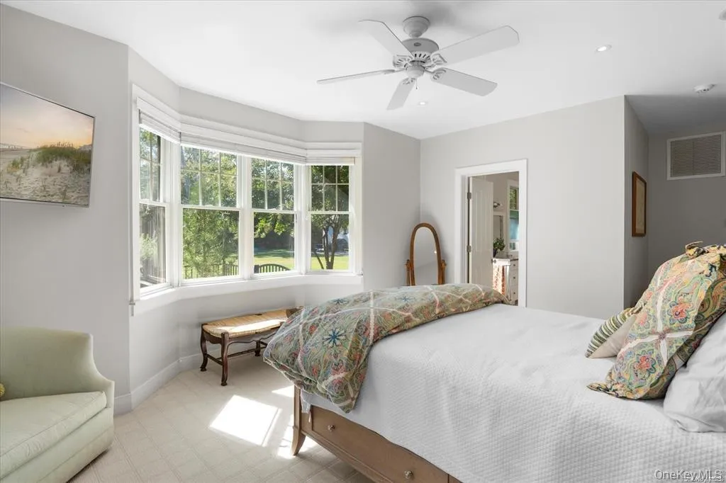 48 Jessup Avenue, Southampton, NY, 3 Bedrooms Bedrooms, 8 Rooms Rooms,3 BathroomsBathrooms,Residential Lease,For Rent,Jessup,0,986861 48 Jessup Avenue, Southampton, NY, 3 Bedrooms Bedrooms, 8 Rooms Rooms,3 BathroomsBathrooms,Residential Lease,For Rent,Jessup,0,986861