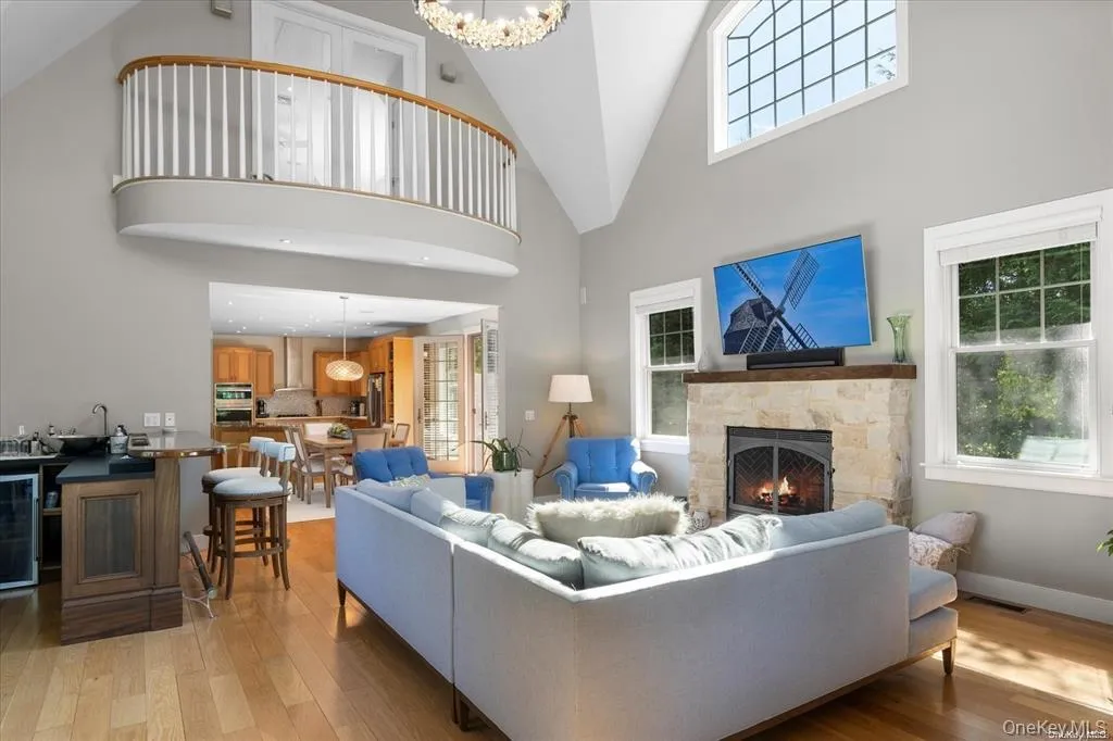 48 Jessup Avenue, Southampton, NY, 3 Bedrooms Bedrooms, 8 Rooms Rooms,3 BathroomsBathrooms,Residential Lease,For Rent,Jessup,0,986861 48 Jessup Avenue, Southampton, NY, 3 Bedrooms Bedrooms, 8 Rooms Rooms,3 BathroomsBathrooms,Residential Lease,For Rent,Jessup,0,986861