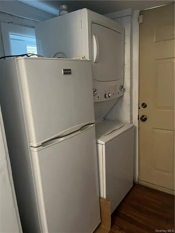 157 Hudson Terrace, Orangetown, NY, 2 Bedrooms Bedrooms, 6 Rooms Rooms,1 BathroomBathrooms,Residential Lease,For Rent,Hudson,0,986867 157 Hudson Terrace, Orangetown, NY, 2 Bedrooms Bedrooms, 6 Rooms Rooms,1 BathroomBathrooms,Residential Lease,For Rent,Hudson,0,986867