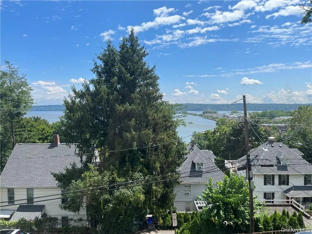 157 Hudson Terrace, Orangetown, NY, 2 Bedrooms Bedrooms, 6 Rooms Rooms,1 BathroomBathrooms,Residential Lease,For Rent,Hudson,0,986867 157 Hudson Terrace, Orangetown, NY, 2 Bedrooms Bedrooms, 6 Rooms Rooms,1 BathroomBathrooms,Residential Lease,For Rent,Hudson,0,986867