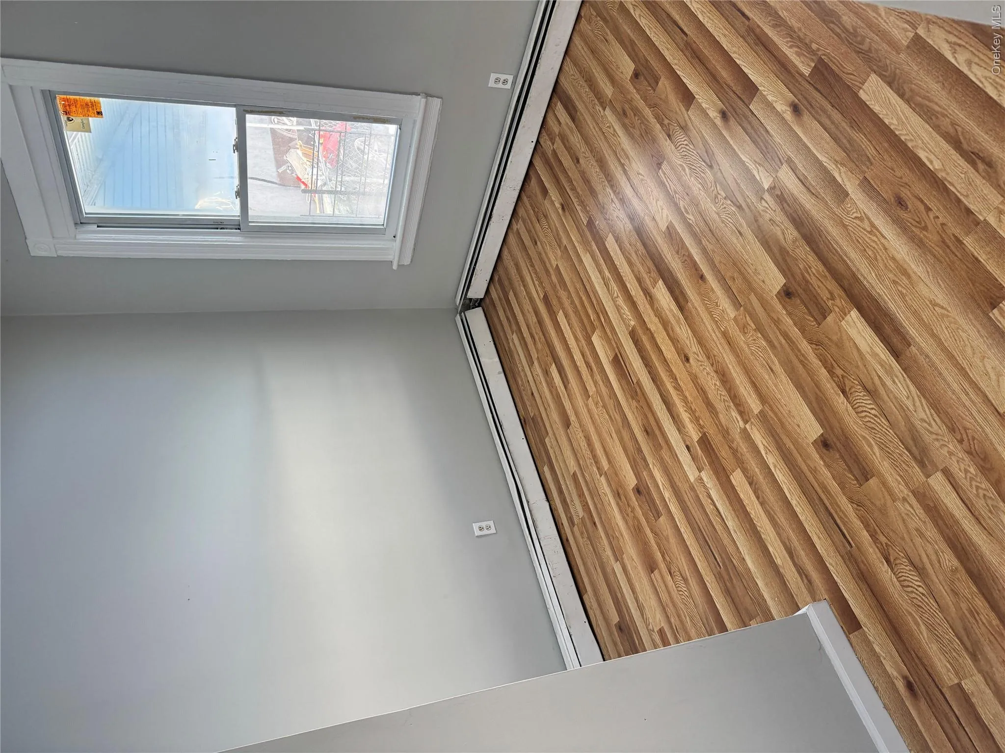 114-25 Bedell Street, New York, NY, 3 Bedrooms Bedrooms, 6 Rooms Rooms,1 BathroomBathrooms,Residential Lease,For Rent,Bedell,0,986871 114-25 Bedell Street, New York, NY, 3 Bedrooms Bedrooms, 6 Rooms Rooms,1 BathroomBathrooms,Residential Lease,For Rent,Bedell,0,986871