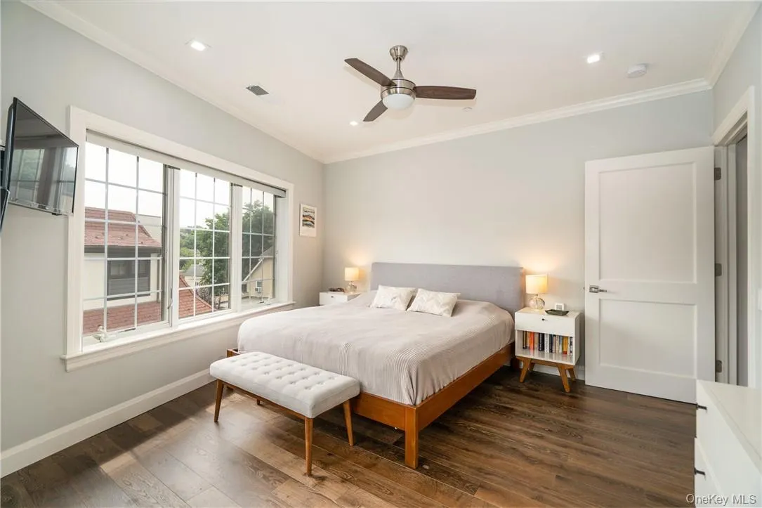 100 Main Street, Eastchester, NY, 3 Bedrooms Bedrooms, 6 Rooms Rooms,2 BathroomsBathrooms,Residential Lease,For Rent,Main,0,986877 100 Main Street, Eastchester, NY, 3 Bedrooms Bedrooms, 6 Rooms Rooms,2 BathroomsBathrooms,Residential Lease,For Rent,Main,0,986877