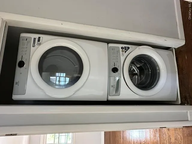 13 Juniper Road, North Hempstead, NY, 3 Bedrooms Bedrooms, 5 Rooms Rooms,1 BathroomBathrooms,Residential Lease,For Rent,Juniper,0,986883 13 Juniper Road, North Hempstead, NY, 3 Bedrooms Bedrooms, 5 Rooms Rooms,1 BathroomBathrooms,Residential Lease,For Rent,Juniper,0,986883