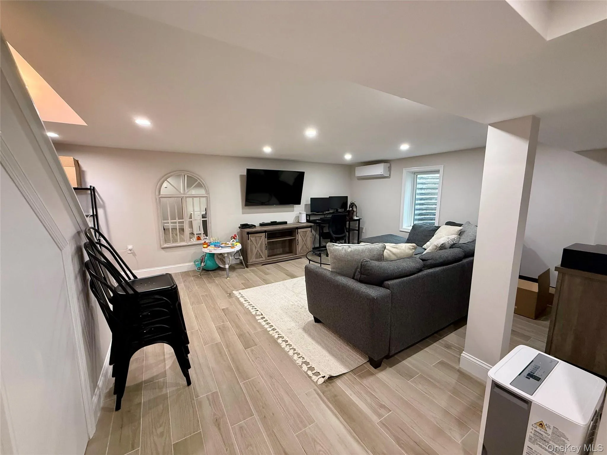 201-07 23rd Avenue, New York, NY, 3 Bedrooms Bedrooms, 6 Rooms Rooms,2 BathroomsBathrooms,Residential Lease,For Rent,23rd,0,986886 201-07 23rd Avenue, New York, NY, 3 Bedrooms Bedrooms, 6 Rooms Rooms,2 BathroomsBathrooms,Residential Lease,For Rent,23rd,0,986886