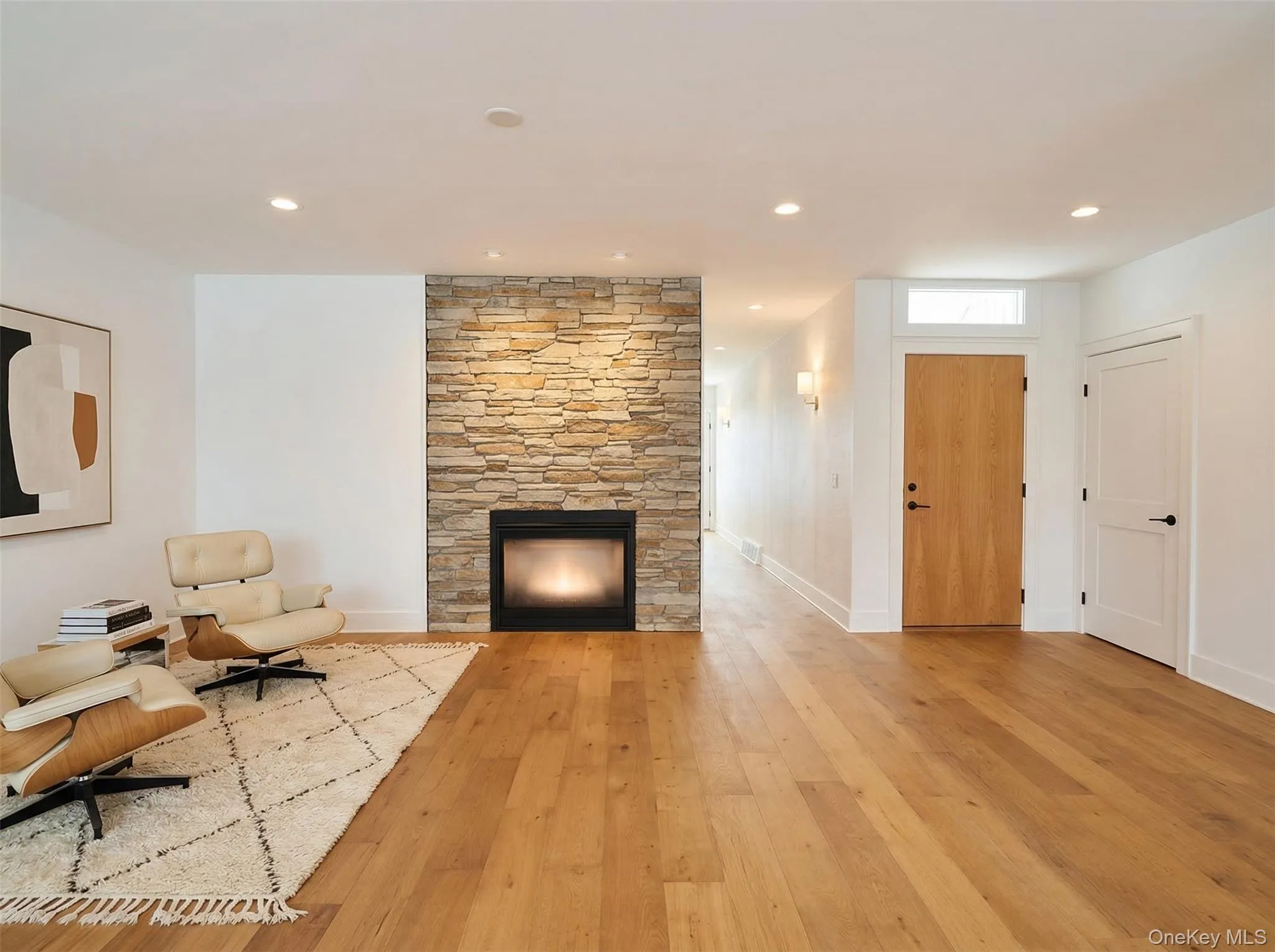125 Warren Street, Hudson, NY, 3 Bedrooms Bedrooms, 8 Rooms Rooms,4 BathroomsBathrooms,Residential,For Rent,Warren,0,986902 125 Warren Street, Hudson, NY, 3 Bedrooms Bedrooms, 8 Rooms Rooms,4 BathroomsBathrooms,Residential,For Rent,Warren,0,986902