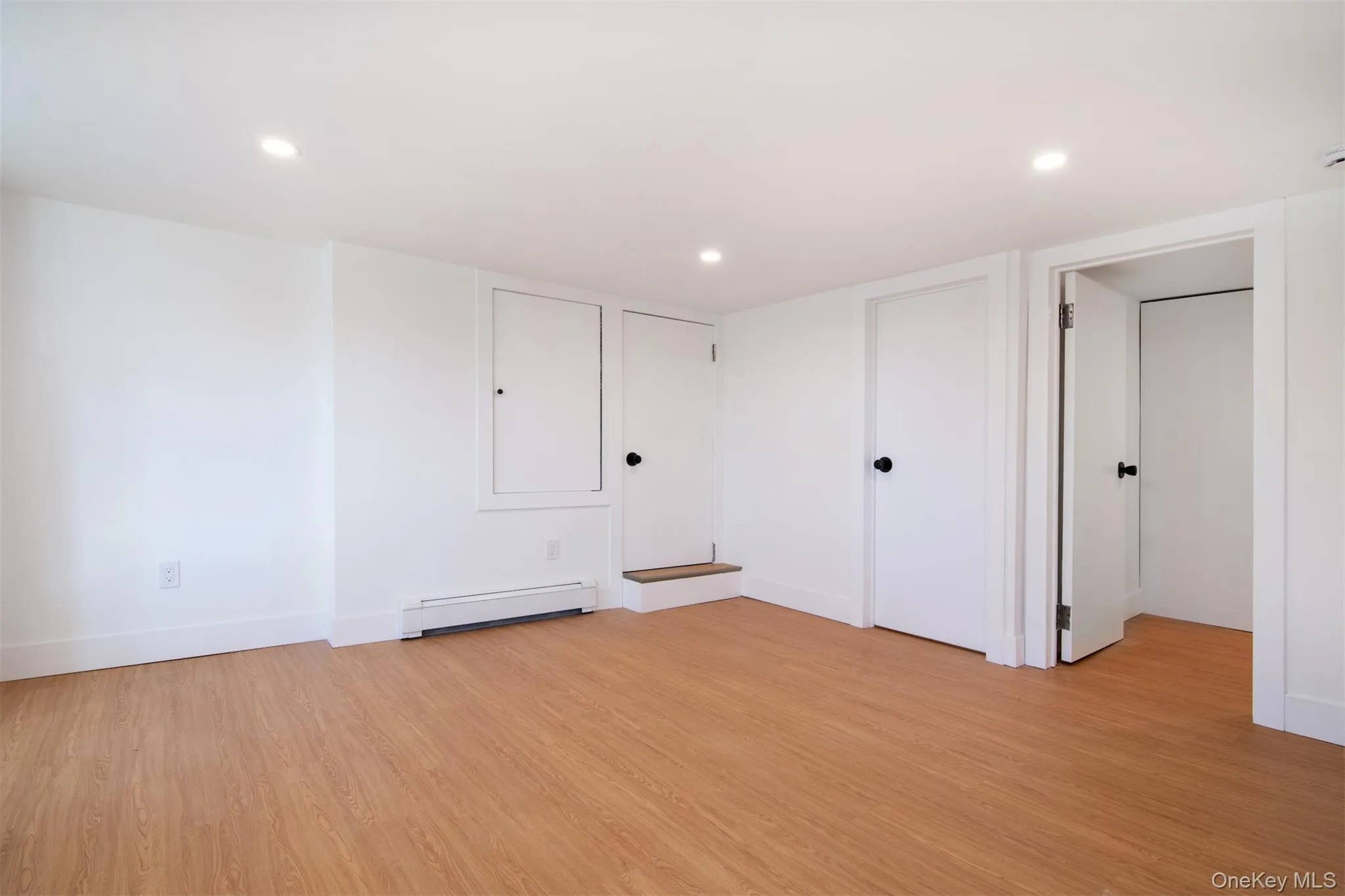 9 Buckhout Street, Greenburgh, NY, 2 Bedrooms Bedrooms, 4 Rooms Rooms,1 BathroomBathrooms,Residential Lease,For Rent,Buckhout,0,986903 9 Buckhout Street, Greenburgh, NY, 2 Bedrooms Bedrooms, 4 Rooms Rooms,1 BathroomBathrooms,Residential Lease,For Rent,Buckhout,0,986903