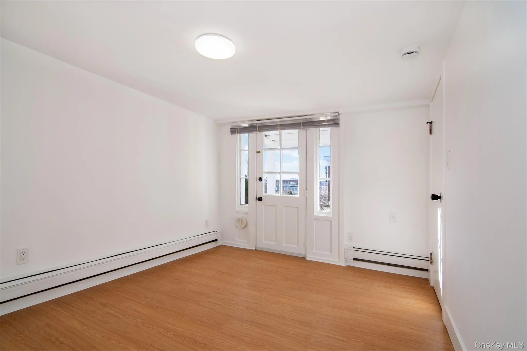 9 Buckhout Street, Greenburgh, NY, 2 Bedrooms Bedrooms, 4 Rooms Rooms,1 BathroomBathrooms,Residential Lease,For Rent,Buckhout,0,986903 9 Buckhout Street, Greenburgh, NY, 2 Bedrooms Bedrooms, 4 Rooms Rooms,1 BathroomBathrooms,Residential Lease,For Rent,Buckhout,0,986903