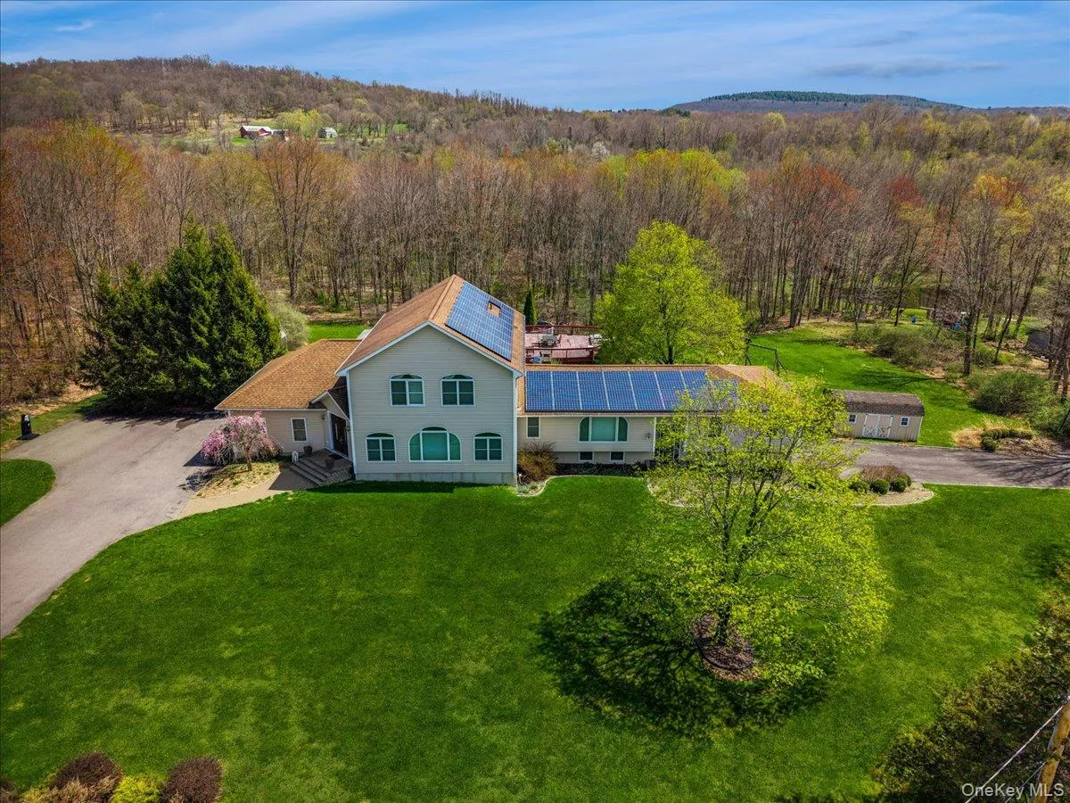 244 Smith Road, Union Vale, NY, 5 Bedrooms Bedrooms, 12 Rooms Rooms,5 BathroomsBathrooms,Residential,For Rent,Smith,0,986904 244 Smith Road, Union Vale, NY, 5 Bedrooms Bedrooms, 12 Rooms Rooms,5 BathroomsBathrooms,Residential,For Rent,Smith,0,986904