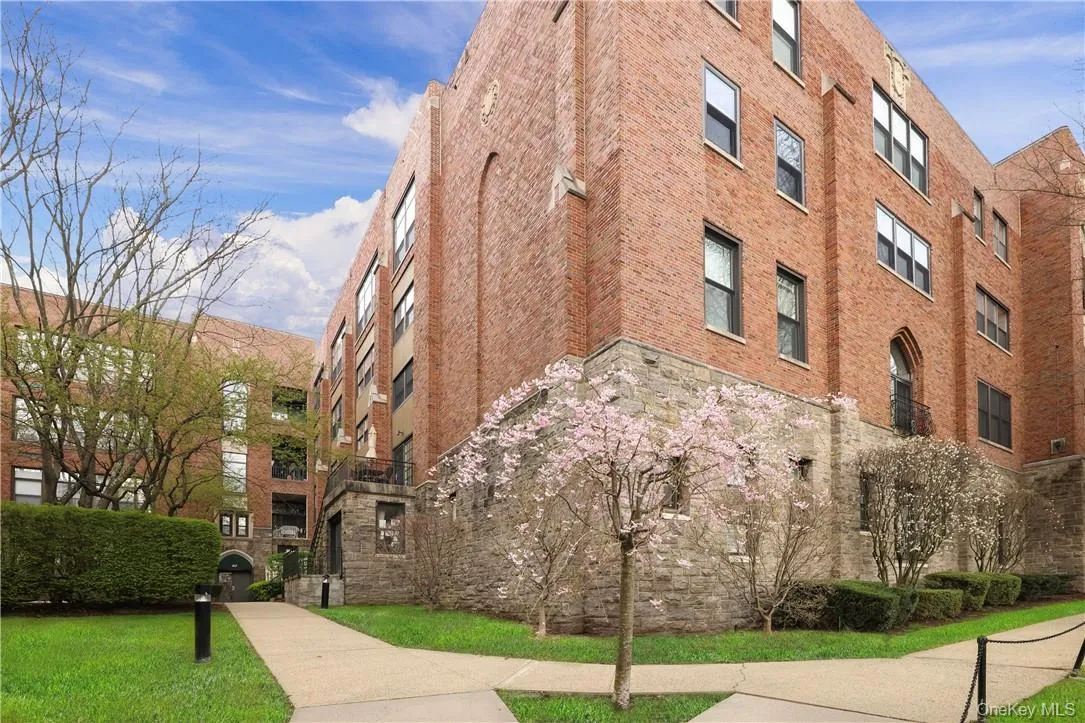 Tranquil grounds Tranquil grounds