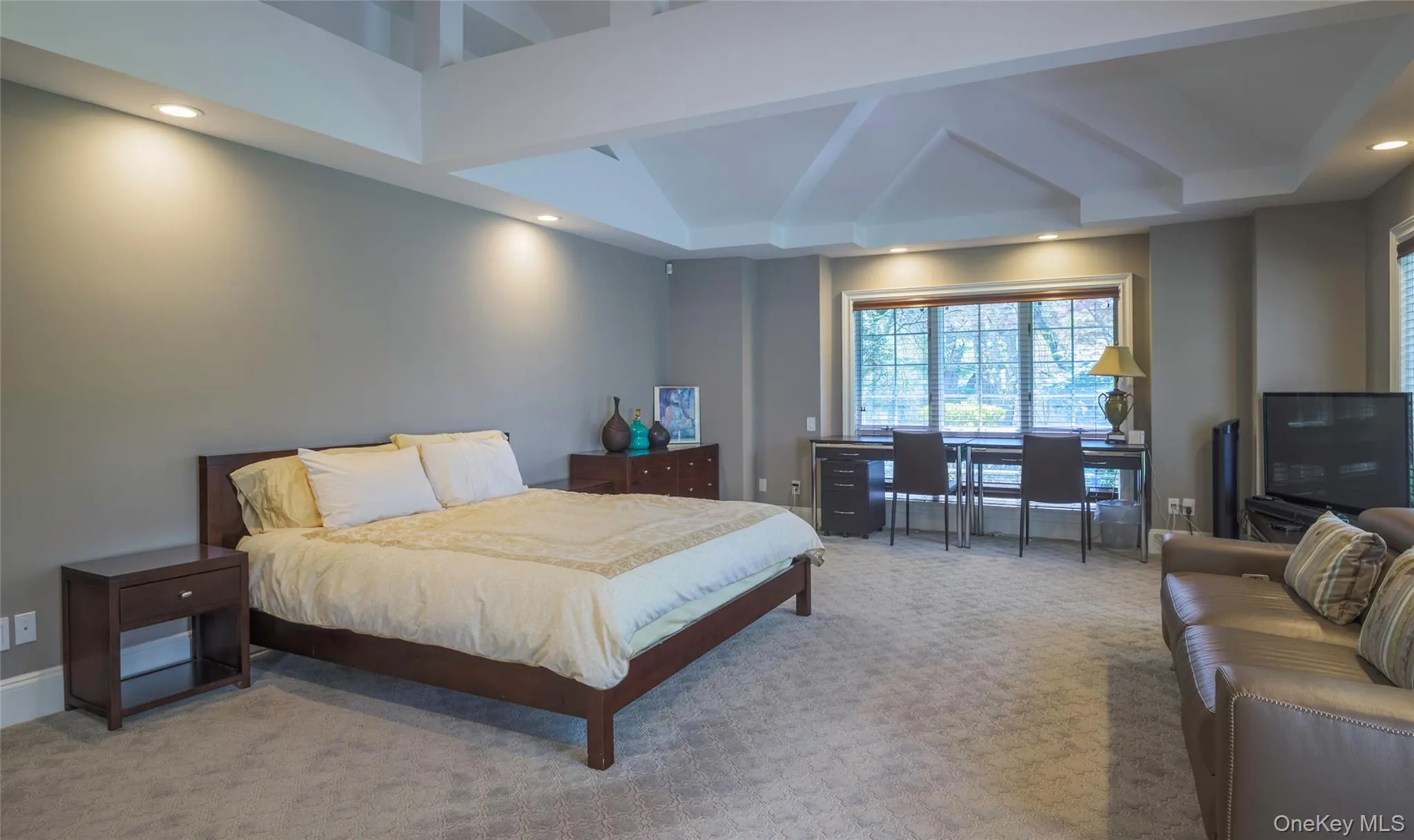 1095 Pine Valley Road, Oyster Bay, NY, 6 Bedrooms Bedrooms, 11 Rooms Rooms,5 BathroomsBathrooms,Residential,For Rent,Pine Valley,0,986963 1095 Pine Valley Road, Oyster Bay, NY, 6 Bedrooms Bedrooms, 11 Rooms Rooms,5 BathroomsBathrooms,Residential,For Rent,Pine Valley,0,986963