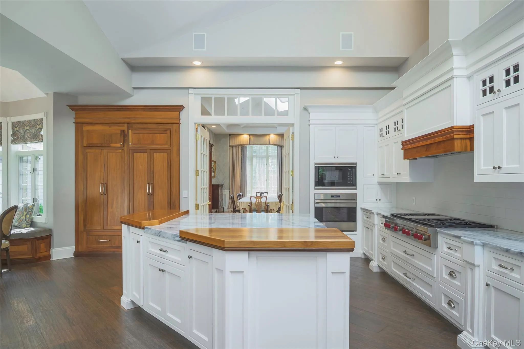 1095 Pine Valley Road, Oyster Bay, NY, 6 Bedrooms Bedrooms, 11 Rooms Rooms,5 BathroomsBathrooms,Residential,For Rent,Pine Valley,0,986963 1095 Pine Valley Road, Oyster Bay, NY, 6 Bedrooms Bedrooms, 11 Rooms Rooms,5 BathroomsBathrooms,Residential,For Rent,Pine Valley,0,986963