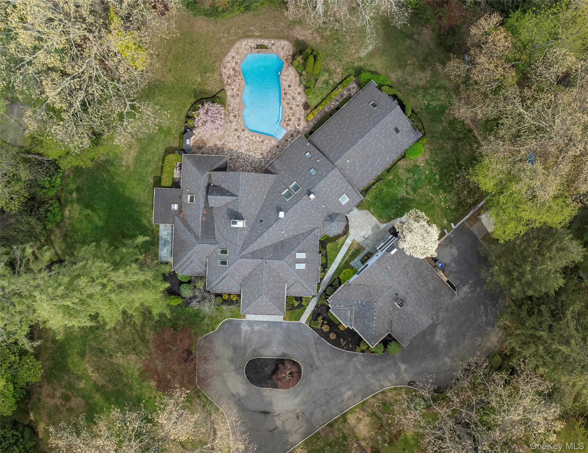 1095 Pine Valley Road, Oyster Bay, NY, 6 Bedrooms Bedrooms, 11 Rooms Rooms,5 BathroomsBathrooms,Residential,For Rent,Pine Valley,0,986963 1095 Pine Valley Road, Oyster Bay, NY, 6 Bedrooms Bedrooms, 11 Rooms Rooms,5 BathroomsBathrooms,Residential,For Rent,Pine Valley,0,986963