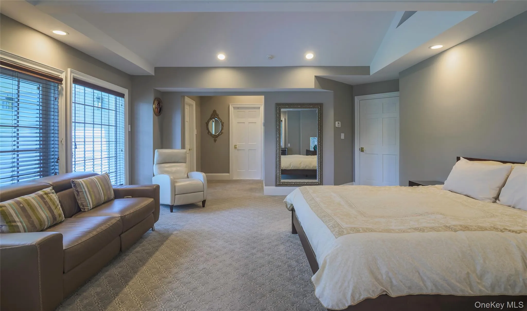 1095 Pine Valley Road, Oyster Bay, NY, 6 Bedrooms Bedrooms, 11 Rooms Rooms,5 BathroomsBathrooms,Residential,For Rent,Pine Valley,0,986963 1095 Pine Valley Road, Oyster Bay, NY, 6 Bedrooms Bedrooms, 11 Rooms Rooms,5 BathroomsBathrooms,Residential,For Rent,Pine Valley,0,986963
