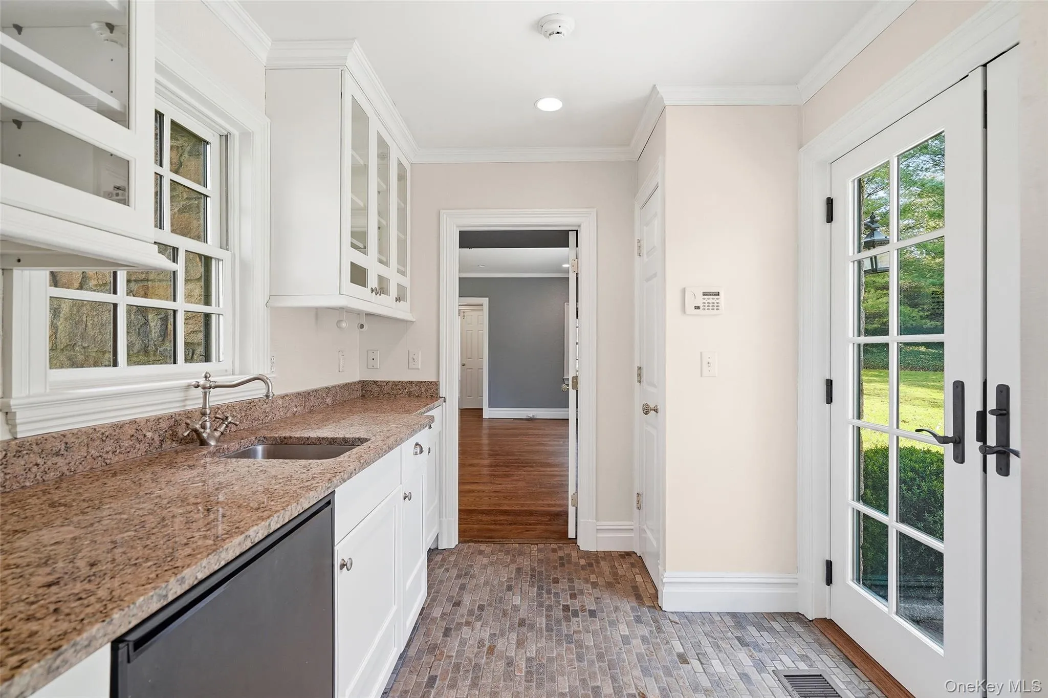 6 Club Road, Rye City, NY, 4 Bedrooms Bedrooms, 10 Rooms Rooms,3 BathroomsBathrooms,Residential Lease,For Rent,Club,0,986964 6 Club Road, Rye City, NY, 4 Bedrooms Bedrooms, 10 Rooms Rooms,3 BathroomsBathrooms,Residential Lease,For Rent,Club,0,986964