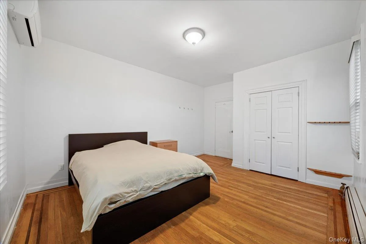 Bedroom Bedroom