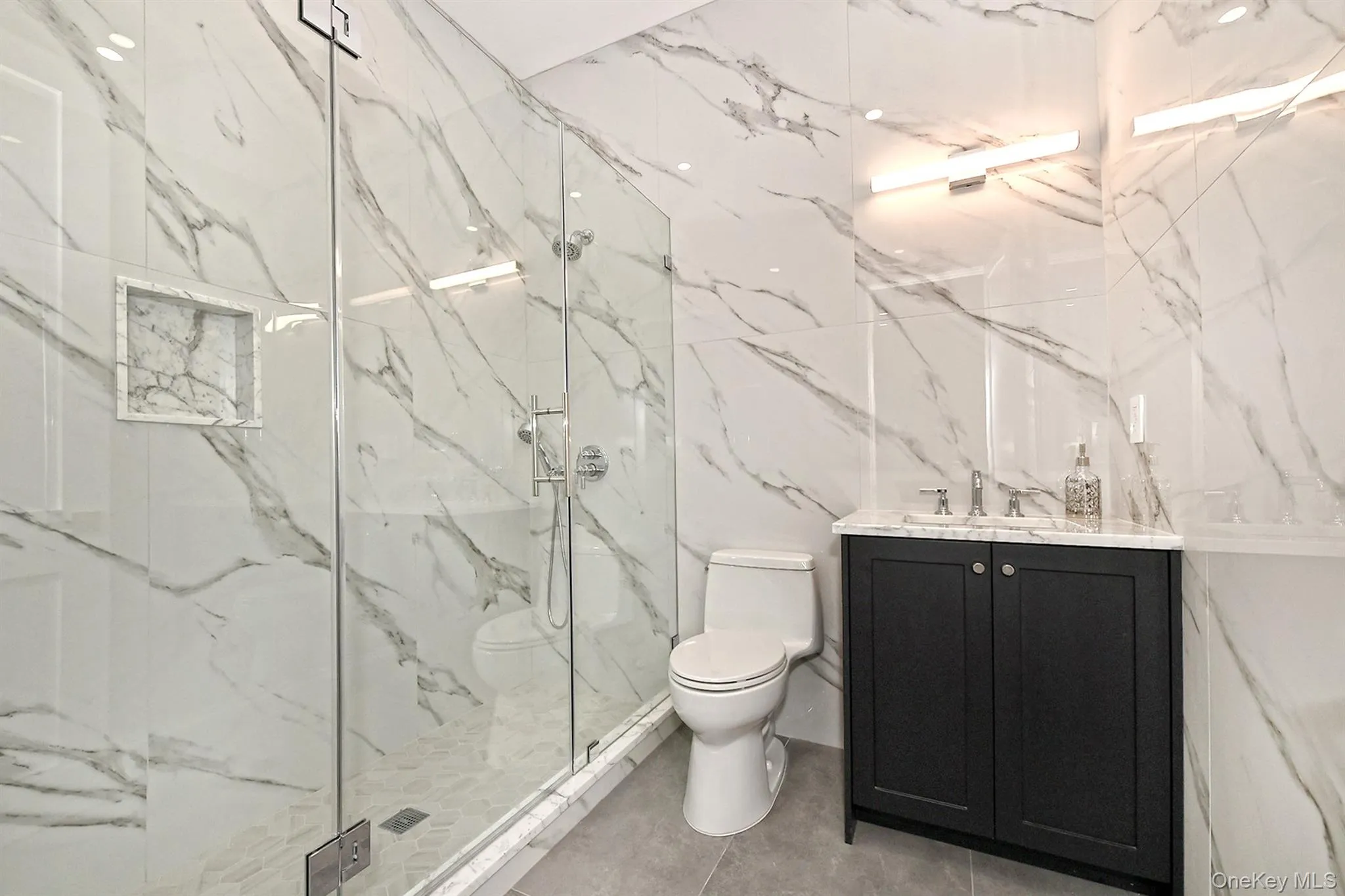 20 Knollwood Road, Oyster Bay, NY, 6 Bedrooms Bedrooms, 10 Rooms Rooms,7 BathroomsBathrooms,Residential,For Rent,Knollwood,0,986988 20 Knollwood Road, Oyster Bay, NY, 6 Bedrooms Bedrooms, 10 Rooms Rooms,7 BathroomsBathrooms,Residential,For Rent,Knollwood,0,986988