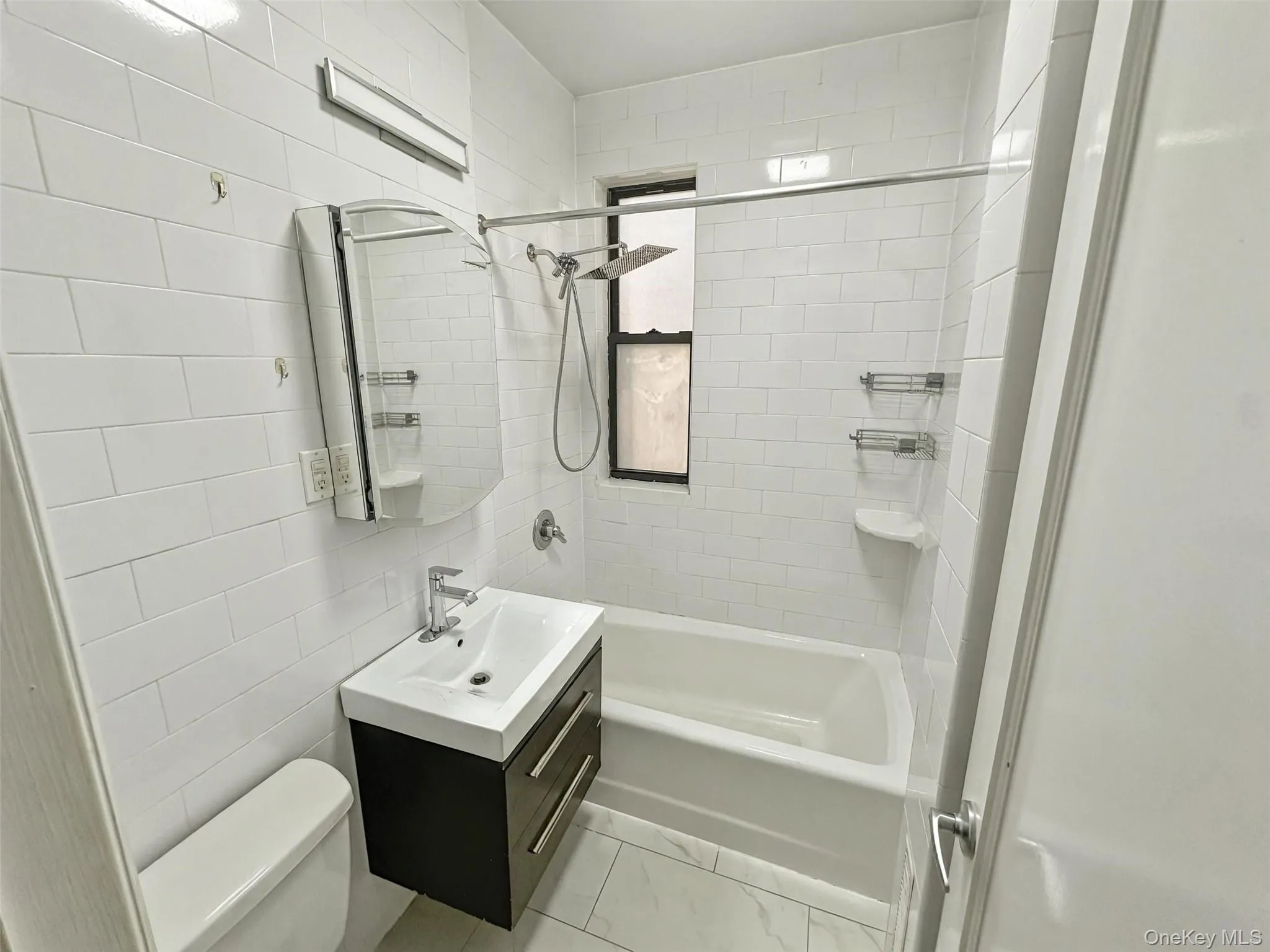 130 16th Street, New York, NY, 1 Bedroom Bedrooms, 3 Rooms Rooms,1 BathroomBathrooms,Residential,For Rent,16th,0,986991 130 16th Street, New York, NY, 1 Bedroom Bedrooms, 3 Rooms Rooms,1 BathroomBathrooms,Residential,For Rent,16th,0,986991