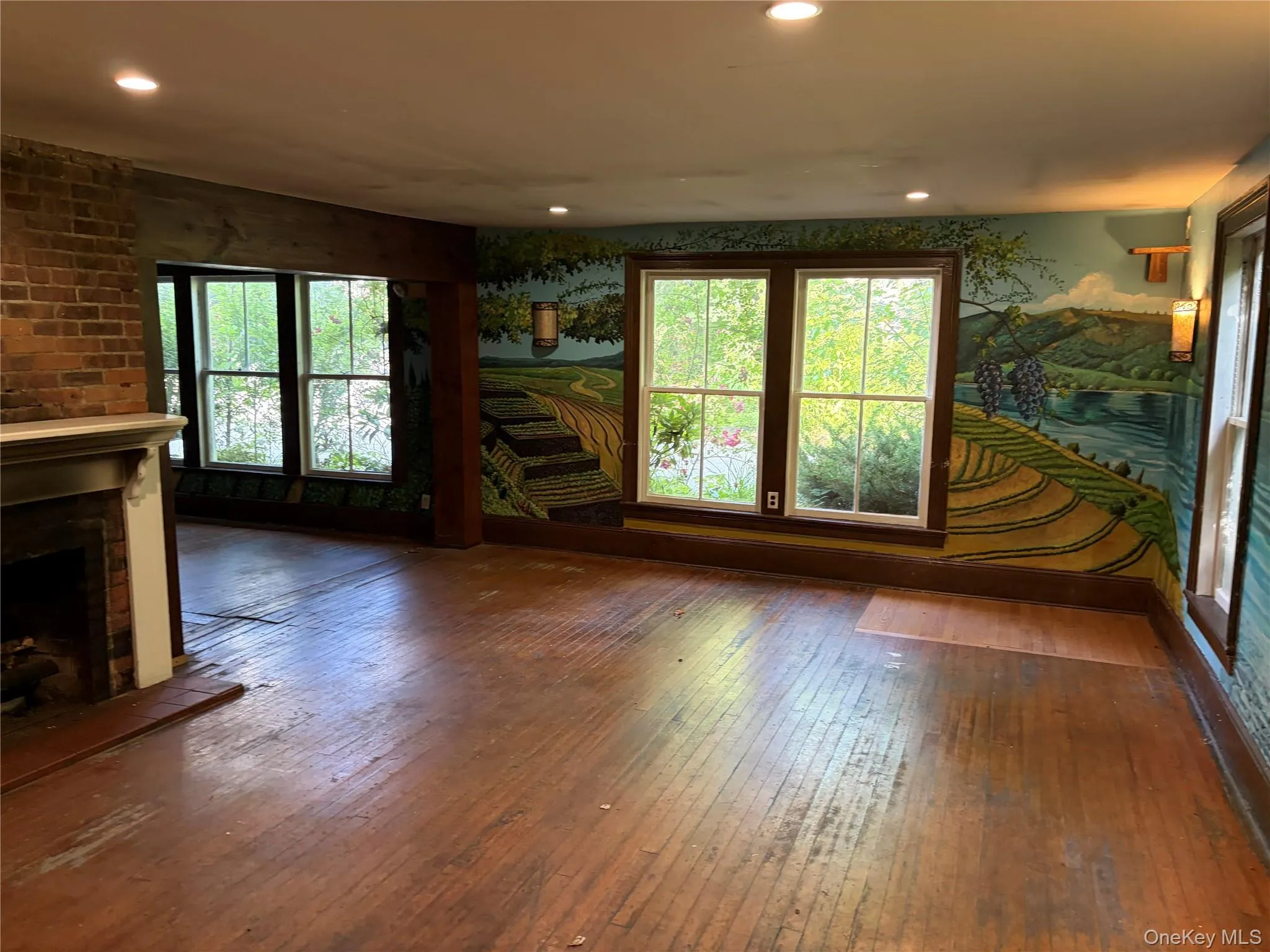 Main Dining Area with Double-Sided Fireplace Main Dining Area with Double-Sided Fireplace