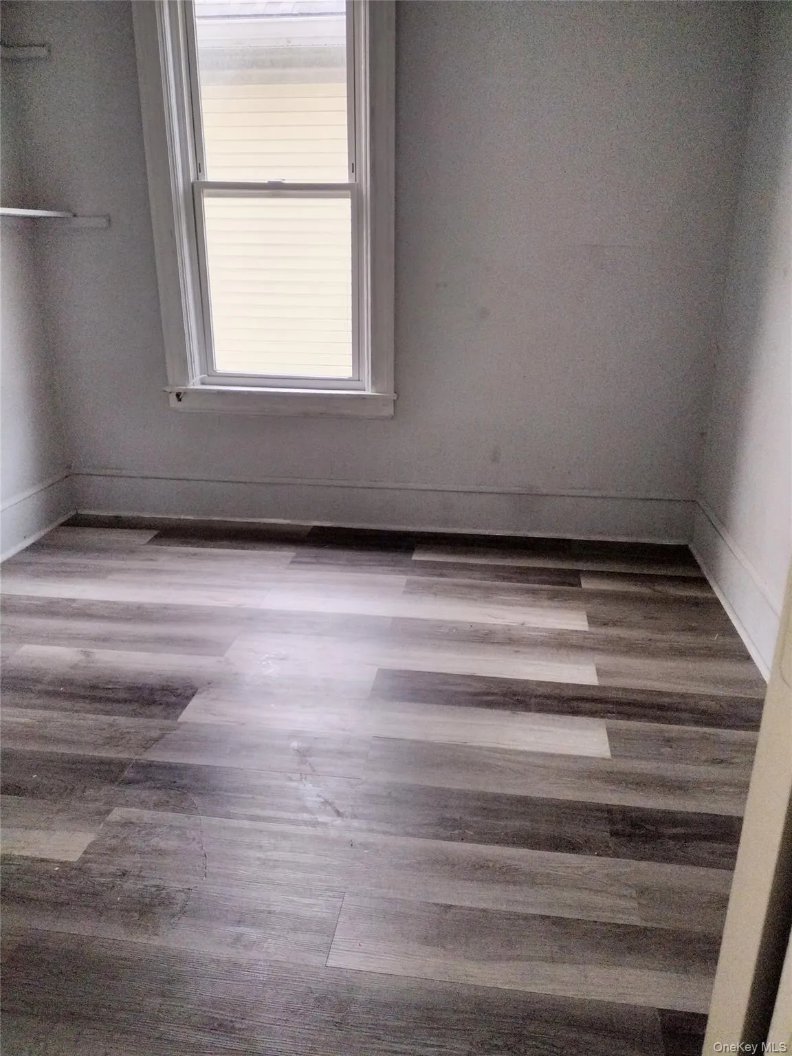 15 Hoffman Avenue, Poughkeepsie, NY, 3 Bedrooms Bedrooms, 5 Rooms Rooms,1 BathroomBathrooms,Residential Lease,For Rent,Hoffman,0,986994 15 Hoffman Avenue, Poughkeepsie, NY, 3 Bedrooms Bedrooms, 5 Rooms Rooms,1 BathroomBathrooms,Residential Lease,For Rent,Hoffman,0,986994