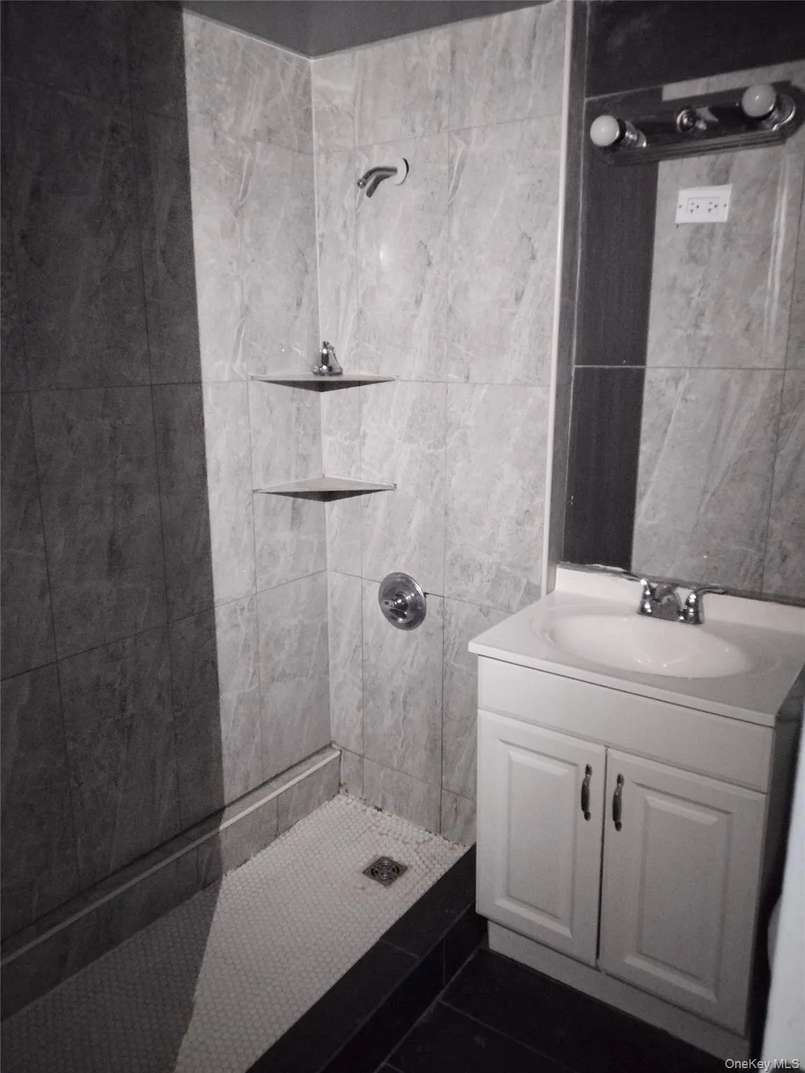 15 Hoffman Avenue, Poughkeepsie, NY, 3 Bedrooms Bedrooms, 5 Rooms Rooms,1 BathroomBathrooms,Residential Lease,For Rent,Hoffman,0,986994 15 Hoffman Avenue, Poughkeepsie, NY, 3 Bedrooms Bedrooms, 5 Rooms Rooms,1 BathroomBathrooms,Residential Lease,For Rent,Hoffman,0,986994