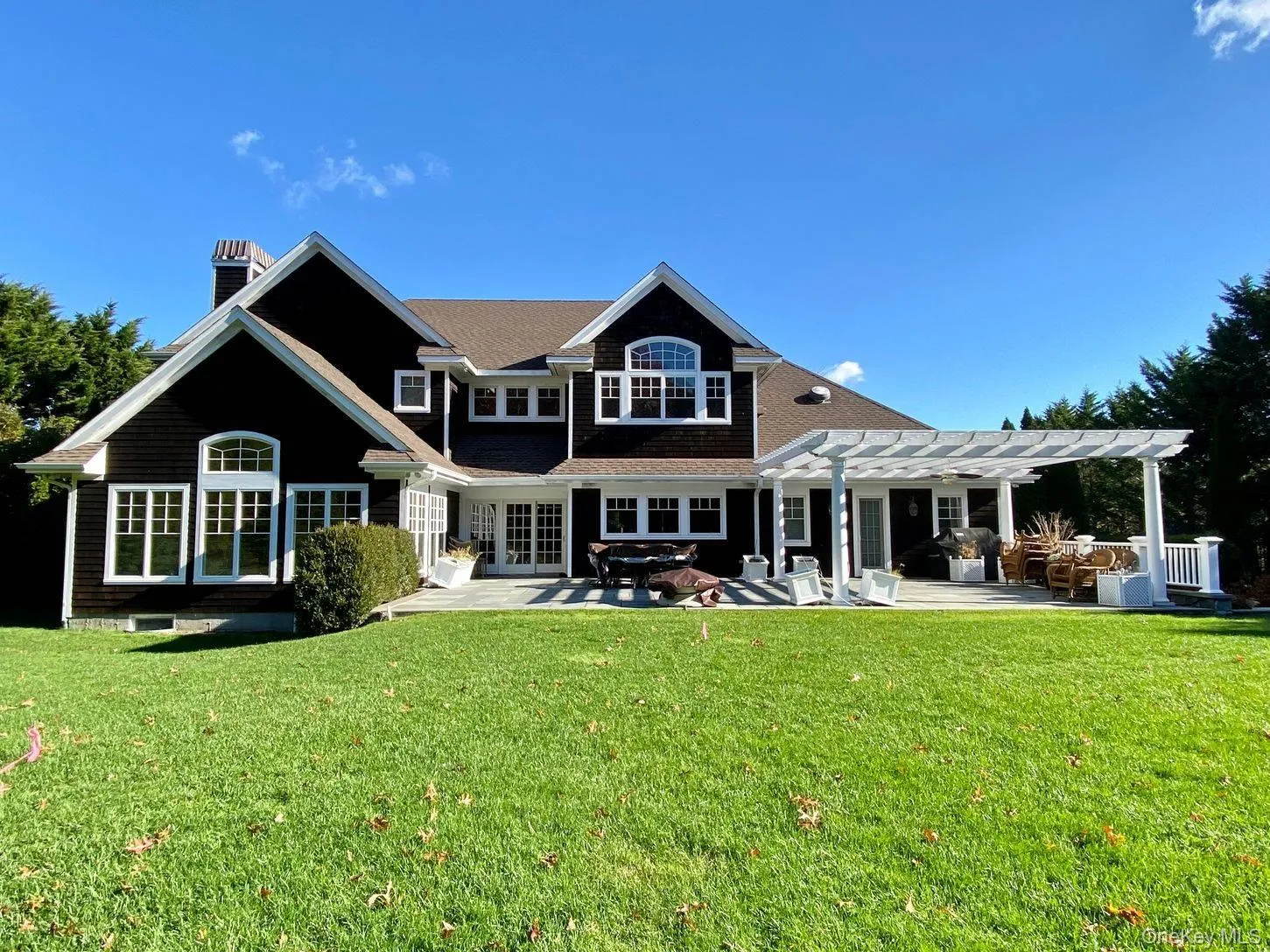 30 Post Fields Lane, Southampton, NY, 5 Bedrooms Bedrooms, 12 Rooms Rooms,6 BathroomsBathrooms,Residential,For Rent,Post Fields,0,KEY986997 30 Post Fields Lane, Southampton, NY, 5 Bedrooms Bedrooms, 12 Rooms Rooms,6 BathroomsBathrooms,Residential,For Rent,Post Fields,0,KEY986997