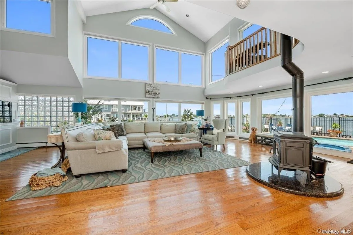 94 Heron Street, Long Beach, NY, 5 Bedrooms Bedrooms, 10 Rooms Rooms,3 BathroomsBathrooms,Residential Lease,For Rent,Heron,0,987015 94 Heron Street, Long Beach, NY, 5 Bedrooms Bedrooms, 10 Rooms Rooms,3 BathroomsBathrooms,Residential Lease,For Rent,Heron,0,987015