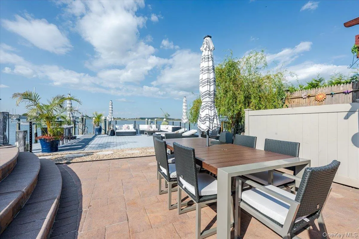 View of patio / terrace View of patio / terrace