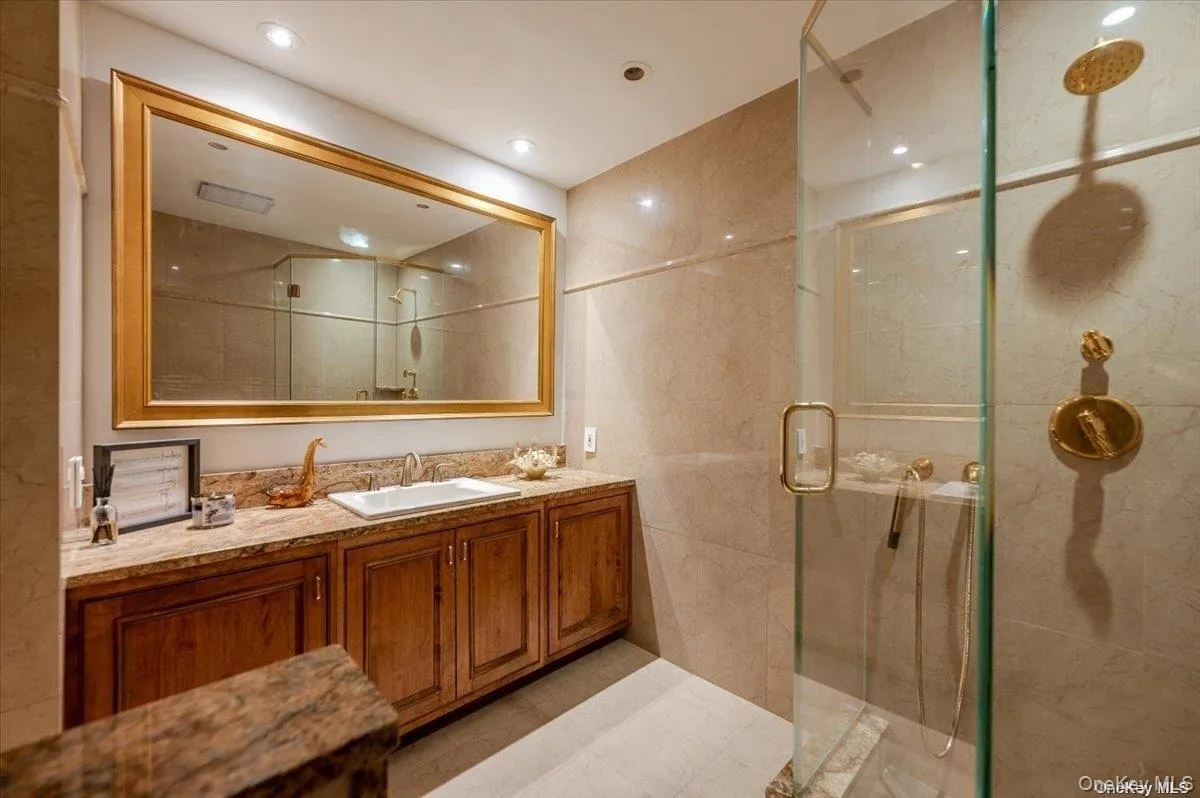 94 Heron Street, Long Beach, NY, 5 Bedrooms Bedrooms, 10 Rooms Rooms,3 BathroomsBathrooms,Residential Lease,For Rent,Heron,0,987015 94 Heron Street, Long Beach, NY, 5 Bedrooms Bedrooms, 10 Rooms Rooms,3 BathroomsBathrooms,Residential Lease,For Rent,Heron,0,987015