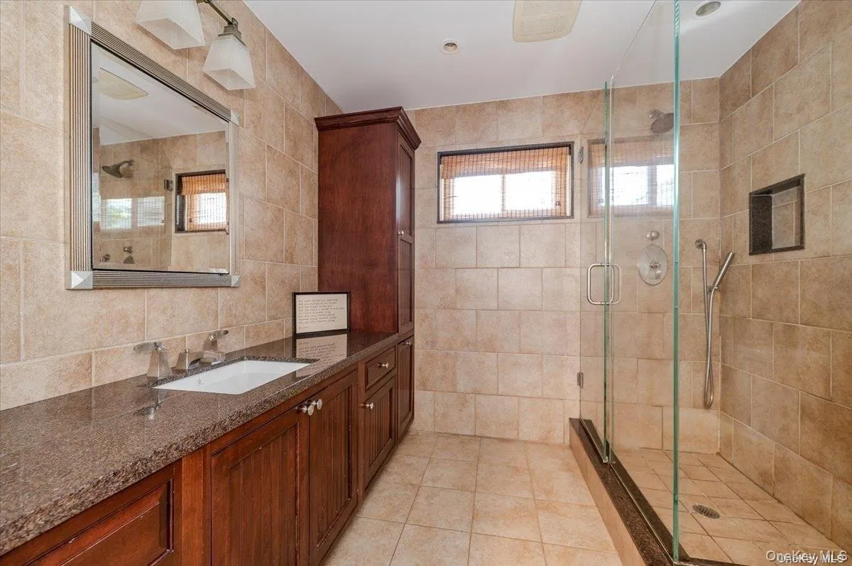 94 Heron Street, Long Beach, NY, 5 Bedrooms Bedrooms, 10 Rooms Rooms,3 BathroomsBathrooms,Residential Lease,For Rent,Heron,0,987015 94 Heron Street, Long Beach, NY, 5 Bedrooms Bedrooms, 10 Rooms Rooms,3 BathroomsBathrooms,Residential Lease,For Rent,Heron,0,987015