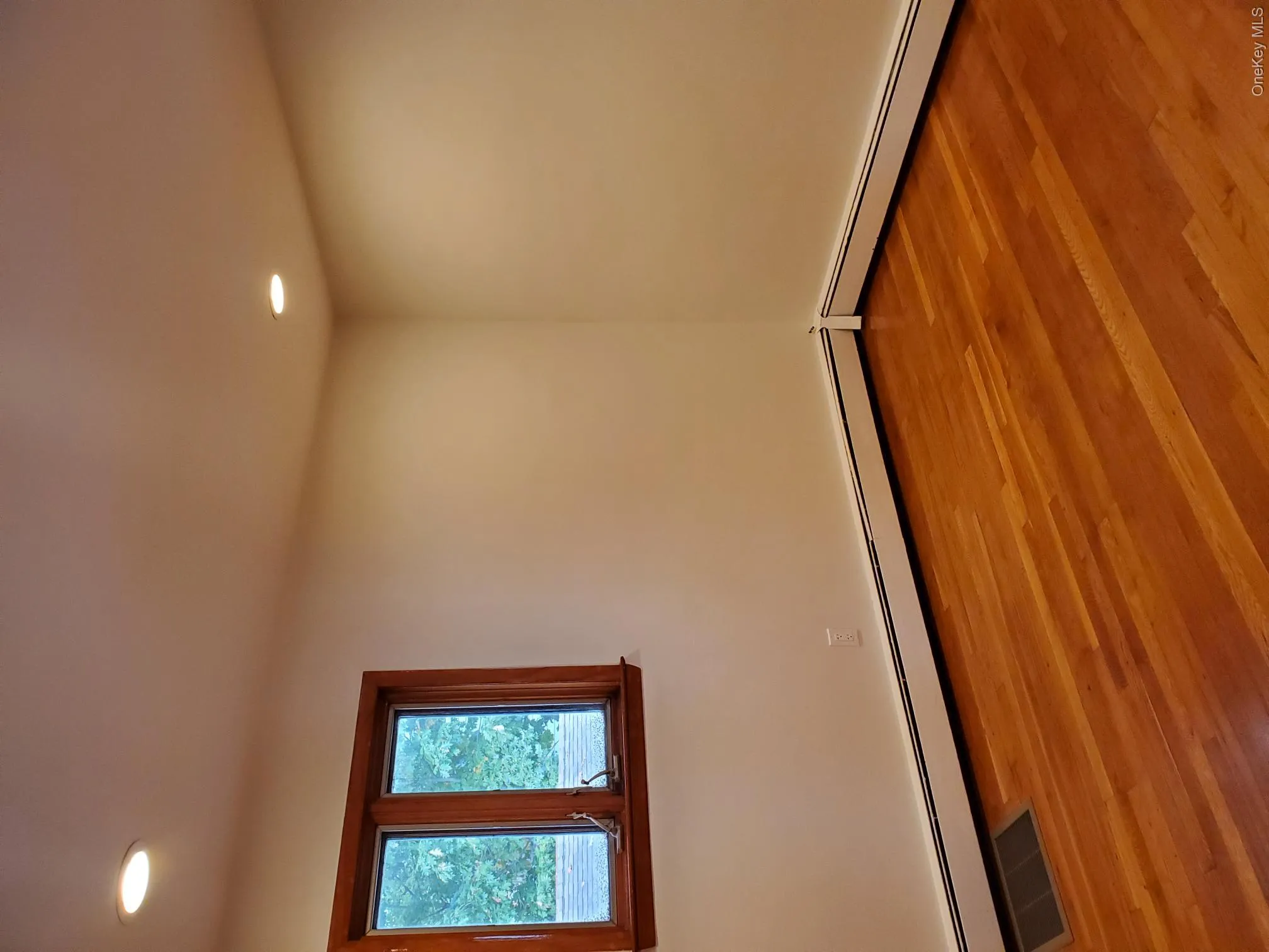 55 Juniper Road, North Hempstead, NY, 1 Bedroom Bedrooms, 4 Rooms Rooms,1 BathroomBathrooms,Residential Lease,For Rent,Juniper,0,987016 55 Juniper Road, North Hempstead, NY, 1 Bedroom Bedrooms, 4 Rooms Rooms,1 BathroomBathrooms,Residential Lease,For Rent,Juniper,0,987016