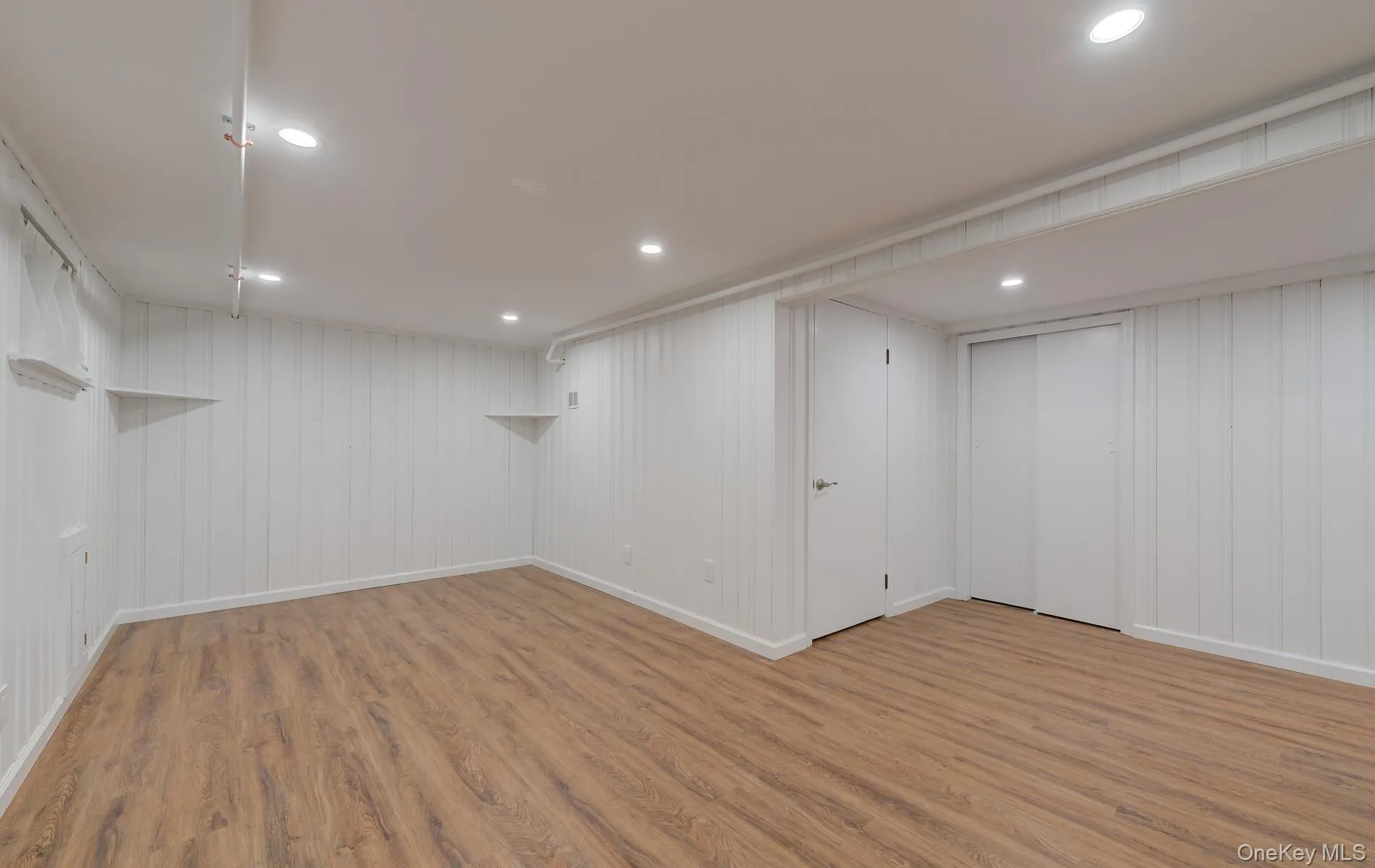 23 Park Avenue, Oyster Bay, NY, 1 Bedroom Bedrooms, 4 Rooms Rooms,1 BathroomBathrooms,Residential Lease,For Rent,Park,0,987017 23 Park Avenue, Oyster Bay, NY, 1 Bedroom Bedrooms, 4 Rooms Rooms,1 BathroomBathrooms,Residential Lease,For Rent,Park,0,987017