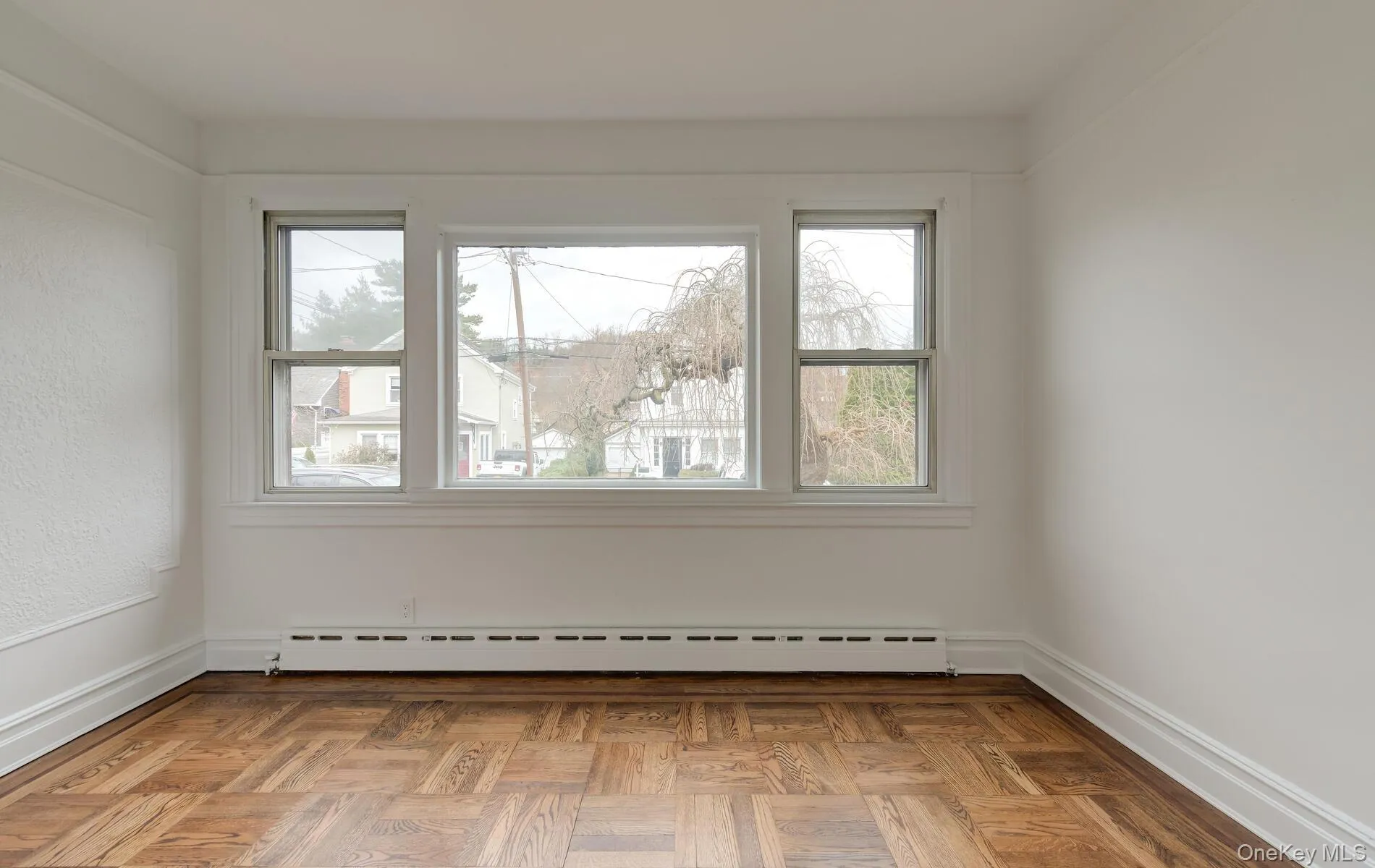 23 Park Avenue, Oyster Bay, NY, 1 Bedroom Bedrooms, 4 Rooms Rooms,1 BathroomBathrooms,Residential Lease,For Rent,Park,0,987017 23 Park Avenue, Oyster Bay, NY, 1 Bedroom Bedrooms, 4 Rooms Rooms,1 BathroomBathrooms,Residential Lease,For Rent,Park,0,987017