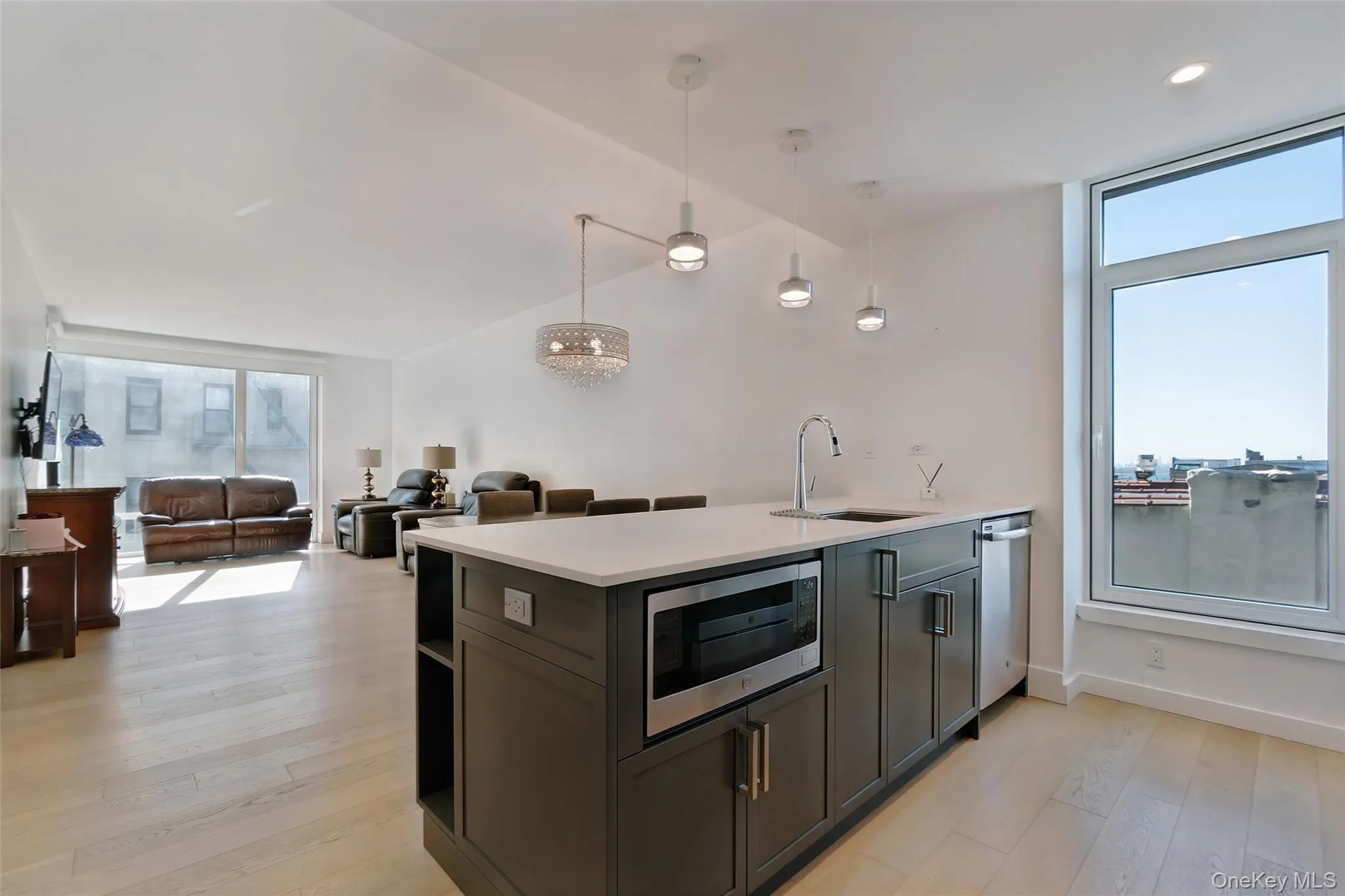 133 Beach 116th Street, New York, NY, 2 Bedrooms Bedrooms, 3 Rooms Rooms,2 BathroomsBathrooms,Residential Sale,For Rent,Beach 116th,0,987027 133 Beach 116th Street, New York, NY, 2 Bedrooms Bedrooms, 3 Rooms Rooms,2 BathroomsBathrooms,Residential Sale,For Rent,Beach 116th,0,987027