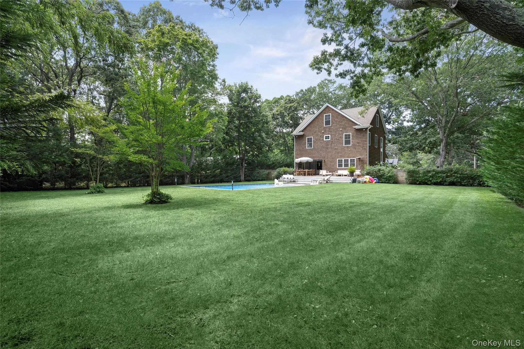 64 Hazelwood Avenue, Southampton, NY, 4 Bedrooms Bedrooms, 7 Rooms Rooms,3 BathroomsBathrooms,Residential,For Rent,Hazelwood,0,987034 64 Hazelwood Avenue, Southampton, NY, 4 Bedrooms Bedrooms, 7 Rooms Rooms,3 BathroomsBathrooms,Residential,For Rent,Hazelwood,0,987034