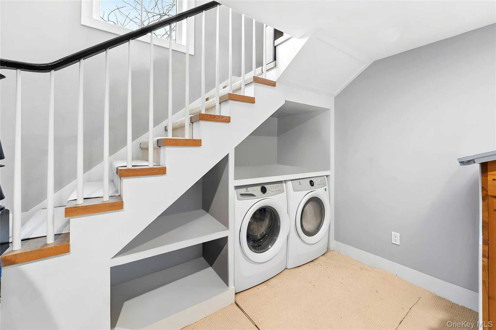 64 Hazelwood Avenue, Southampton, NY, 4 Bedrooms Bedrooms, 7 Rooms Rooms,3 BathroomsBathrooms,Residential,For Rent,Hazelwood,0,987034 64 Hazelwood Avenue, Southampton, NY, 4 Bedrooms Bedrooms, 7 Rooms Rooms,3 BathroomsBathrooms,Residential,For Rent,Hazelwood,0,987034